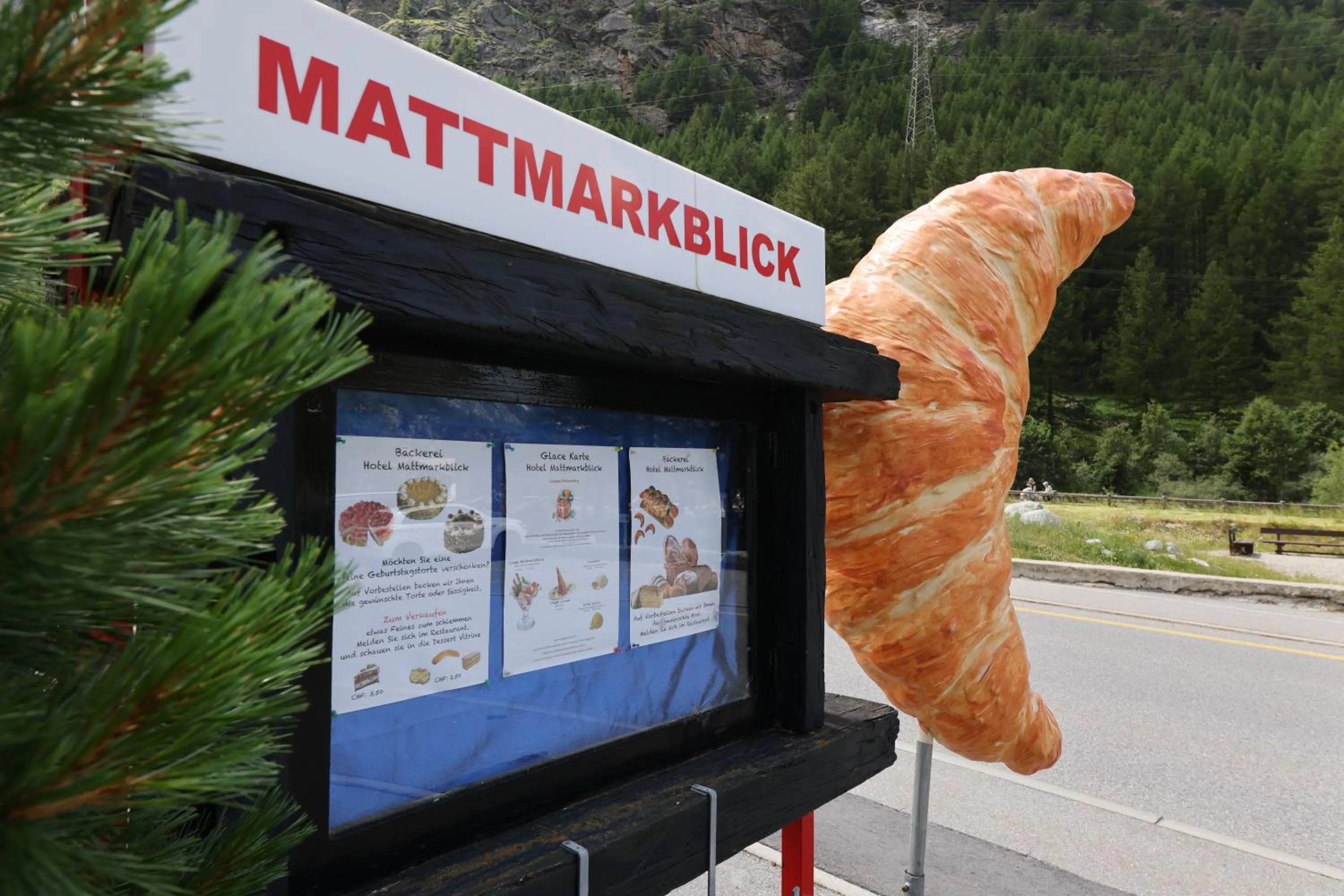 Property building in Hotel Restaurant Mattmarkblick