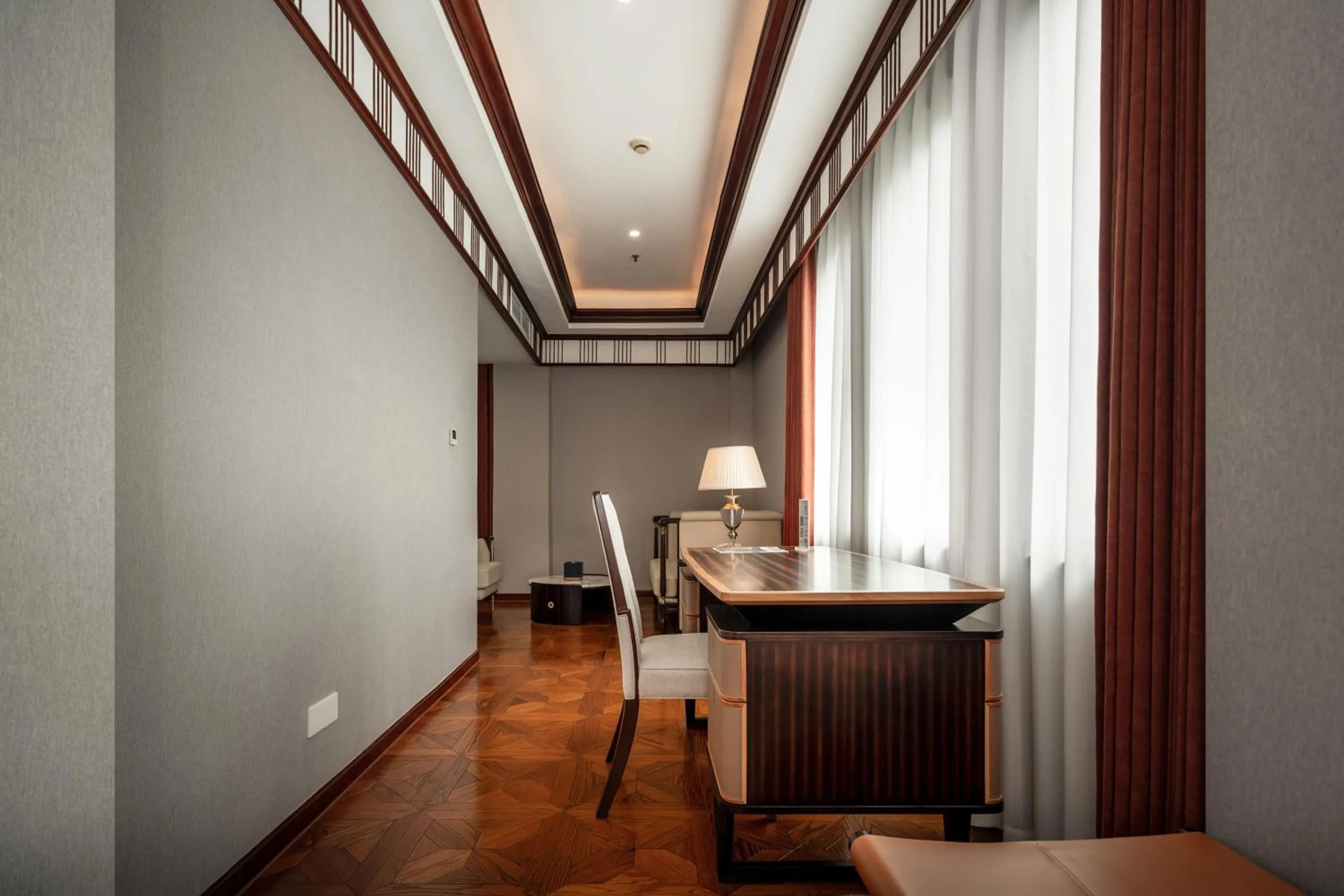 Living room in Shanghai Park Hotel