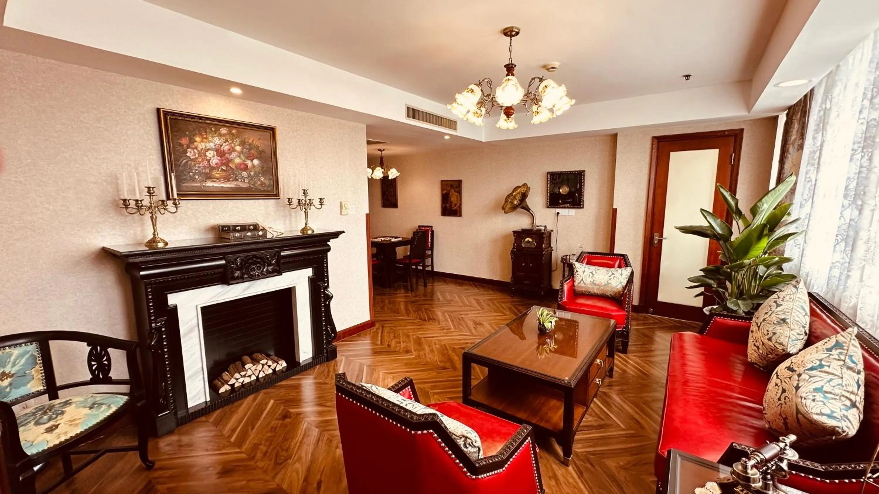 Living room in Shanghai Park Hotel