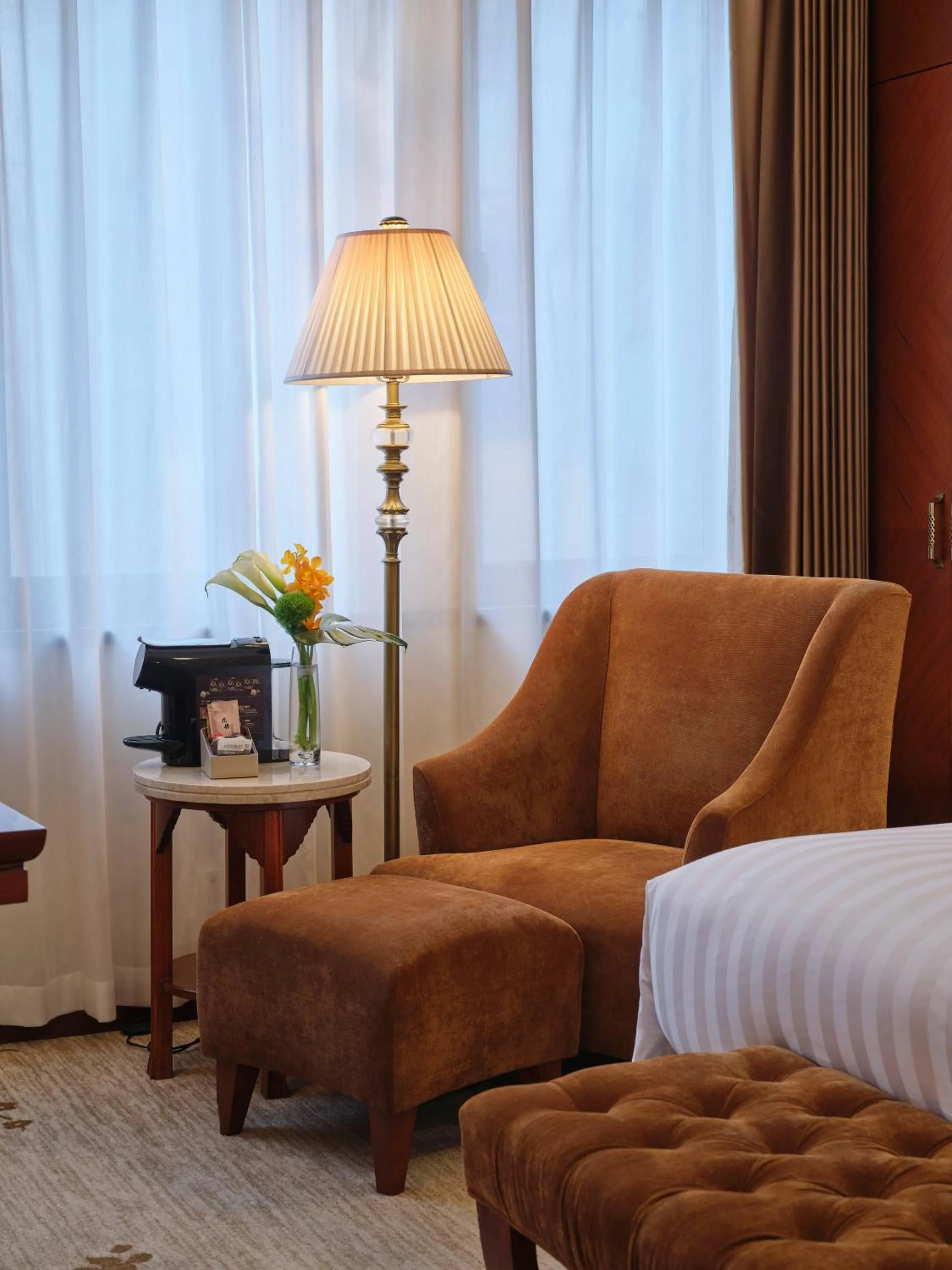 Bedroom in Shanghai Park Hotel