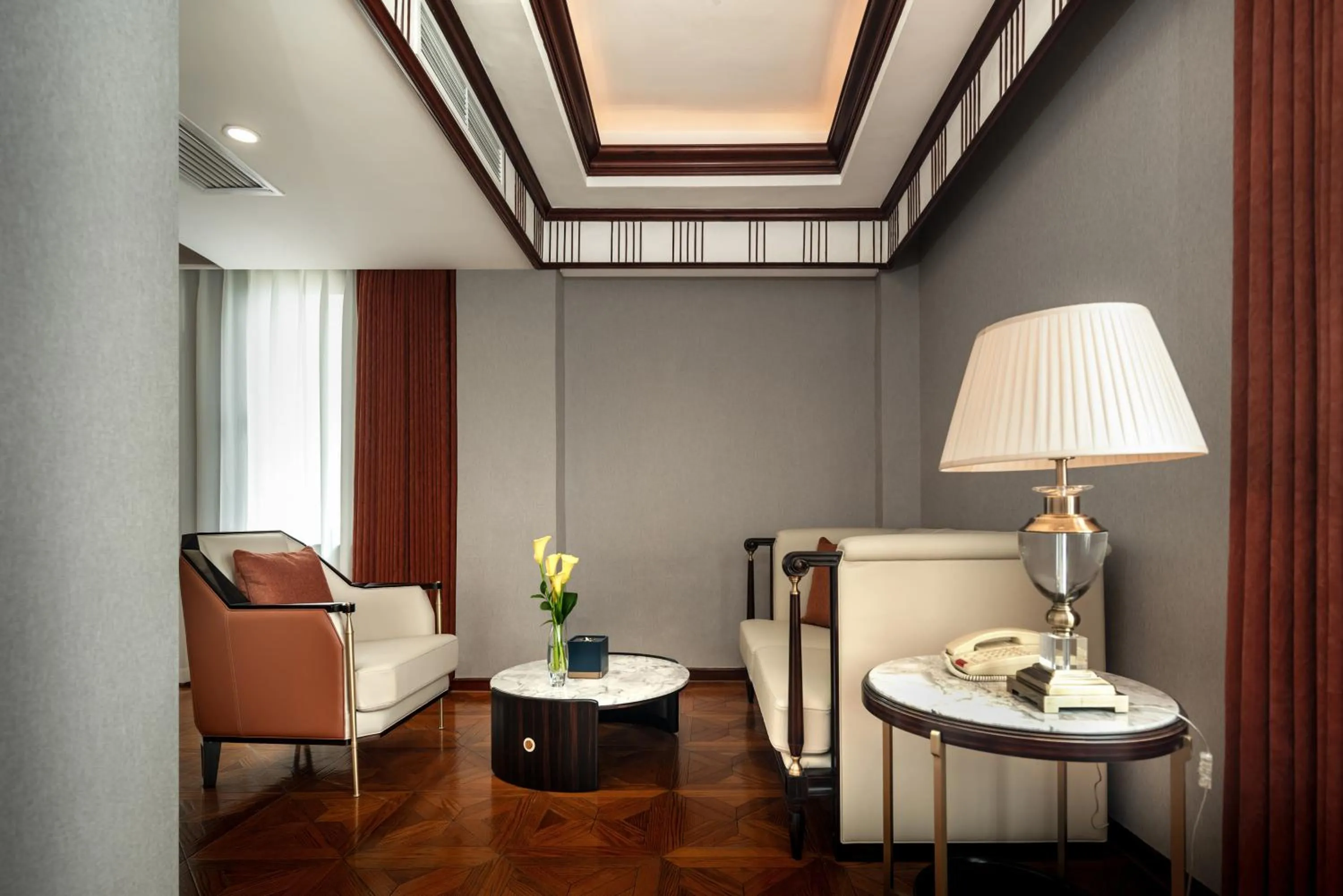 Living room in Shanghai Park Hotel