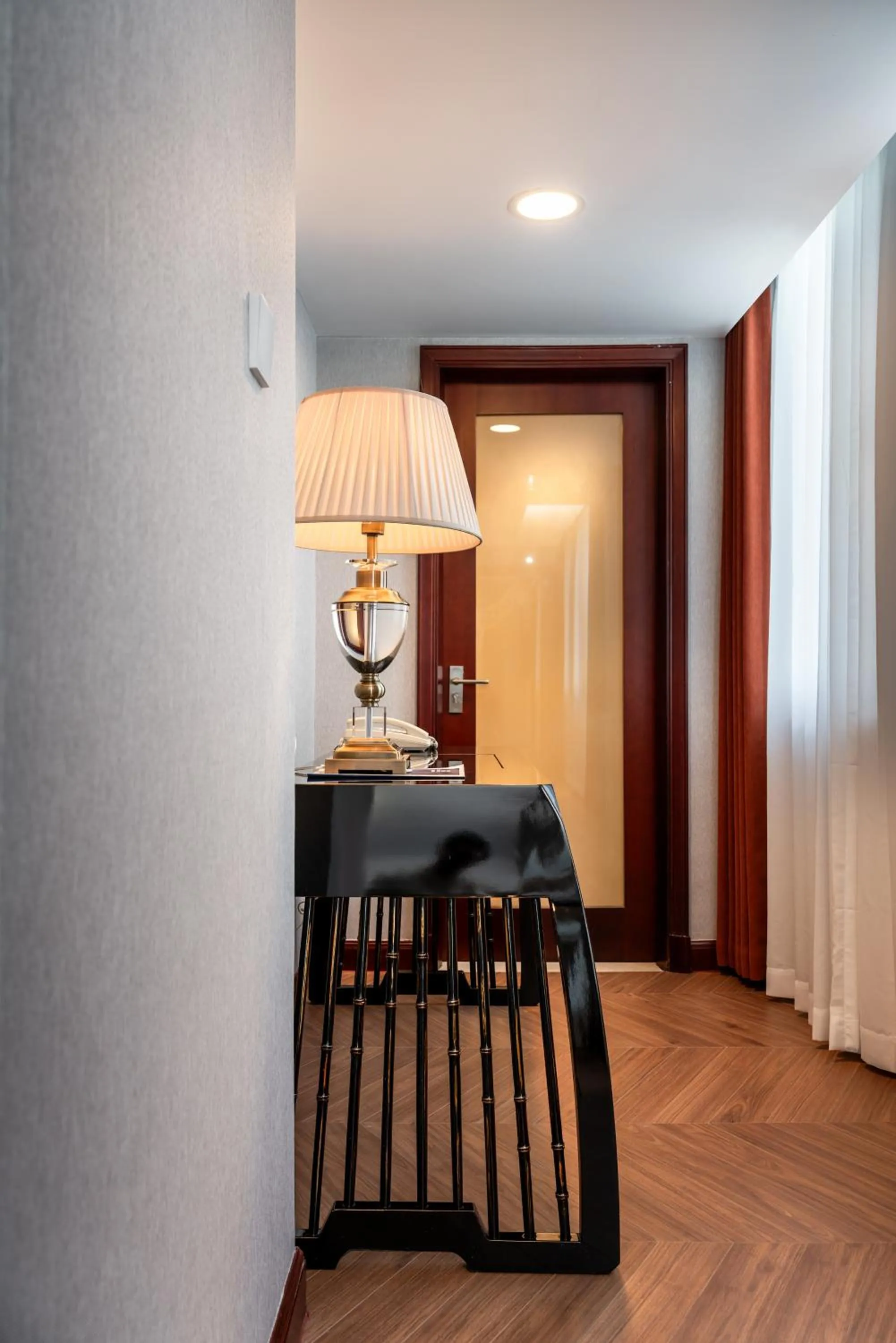 Living room in Shanghai Park Hotel