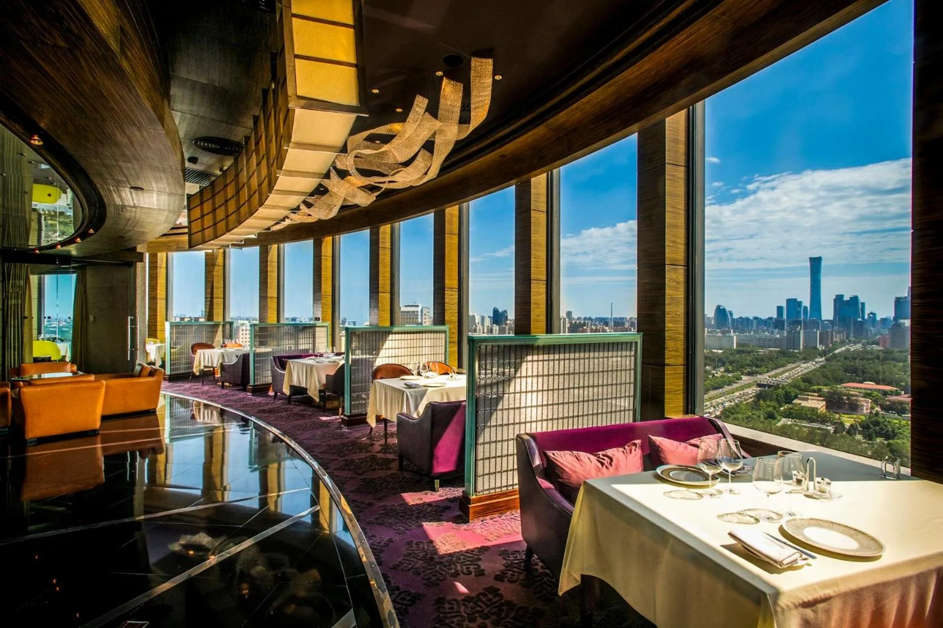 Restaurant/places to eat in The Kunlun Beijing Jin Jiang Radisson