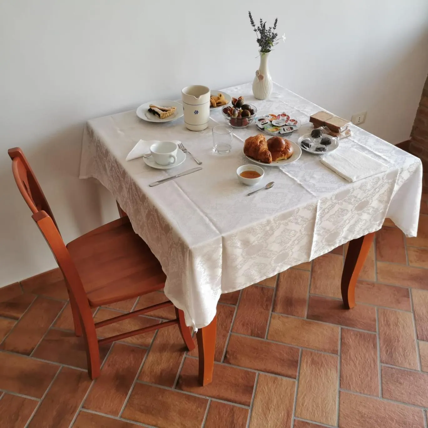 Breakfast in B&B Antico Casale