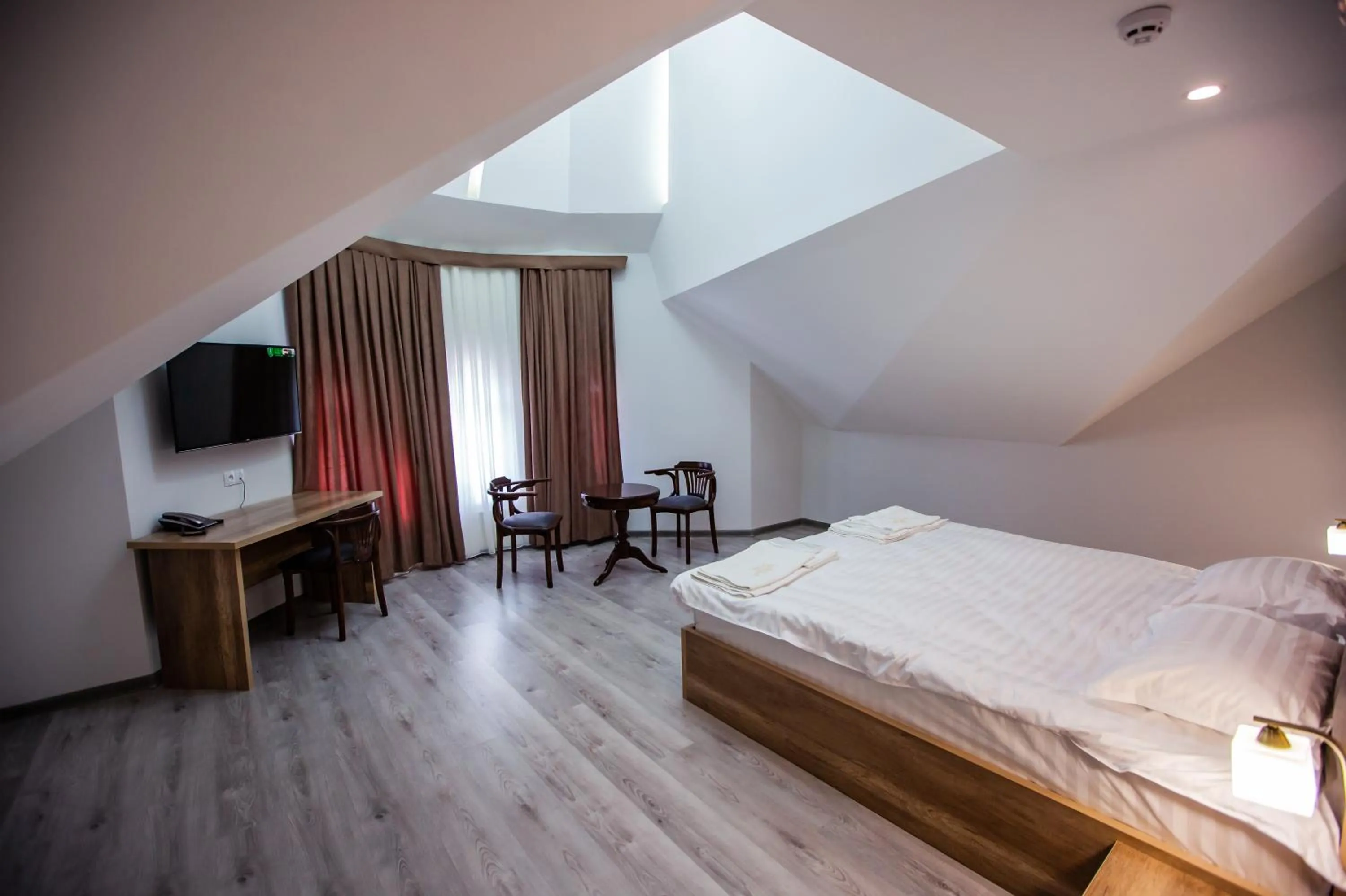 Bed in Hotel Ak Saray