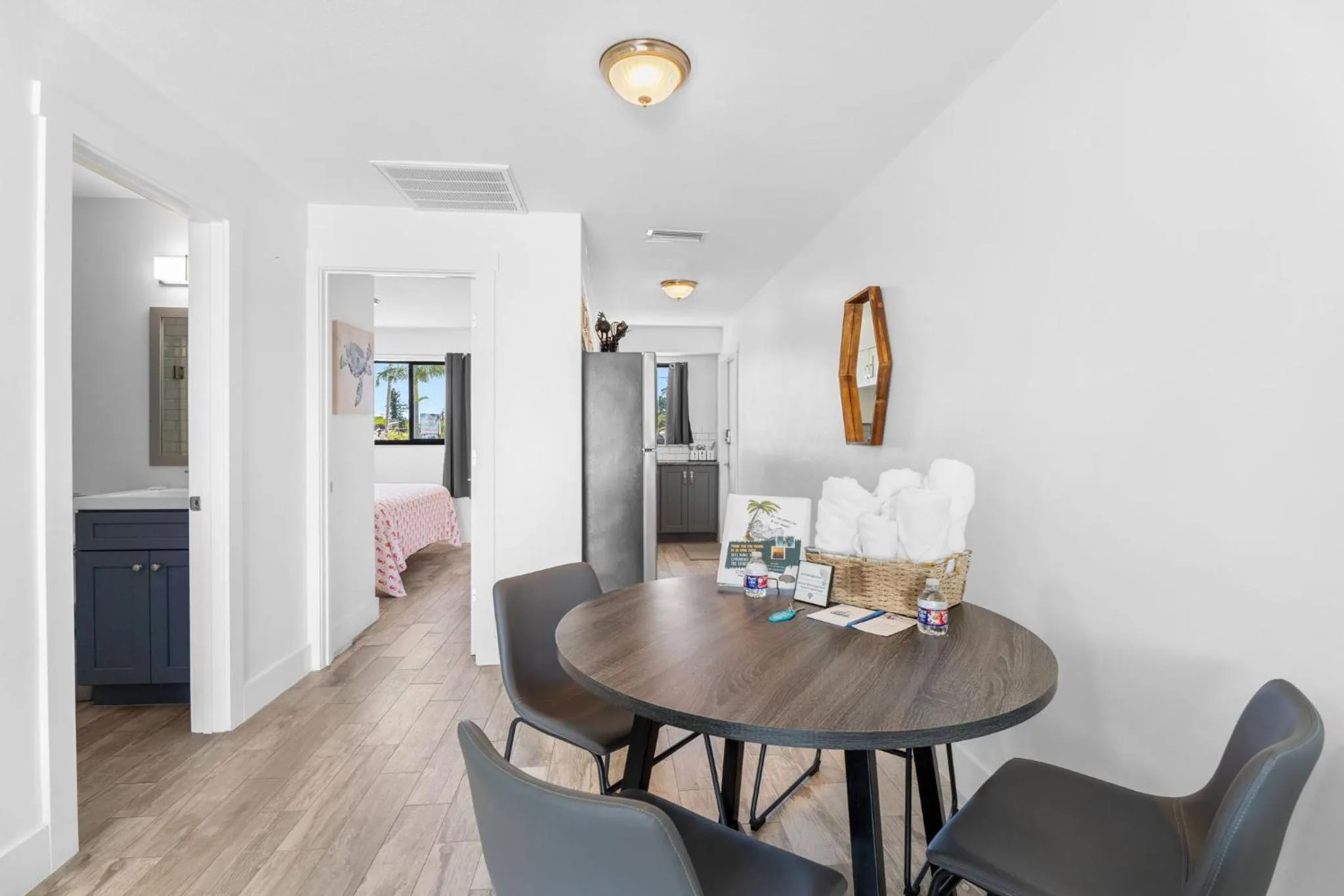 Dining area in Off the Charts Inn