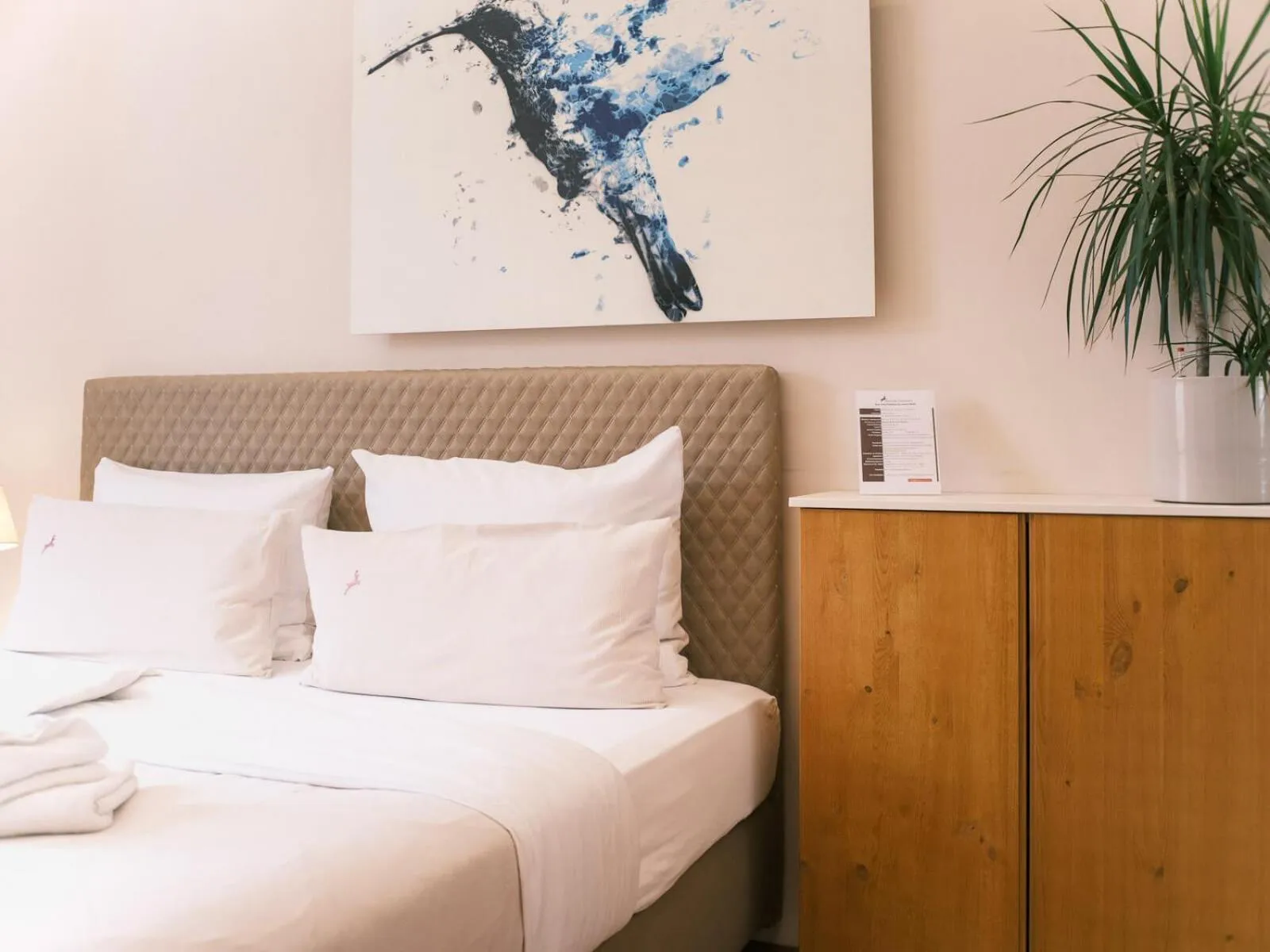 Bed in The Townhouse Ruhpolding - Individual Design & Casual Concept