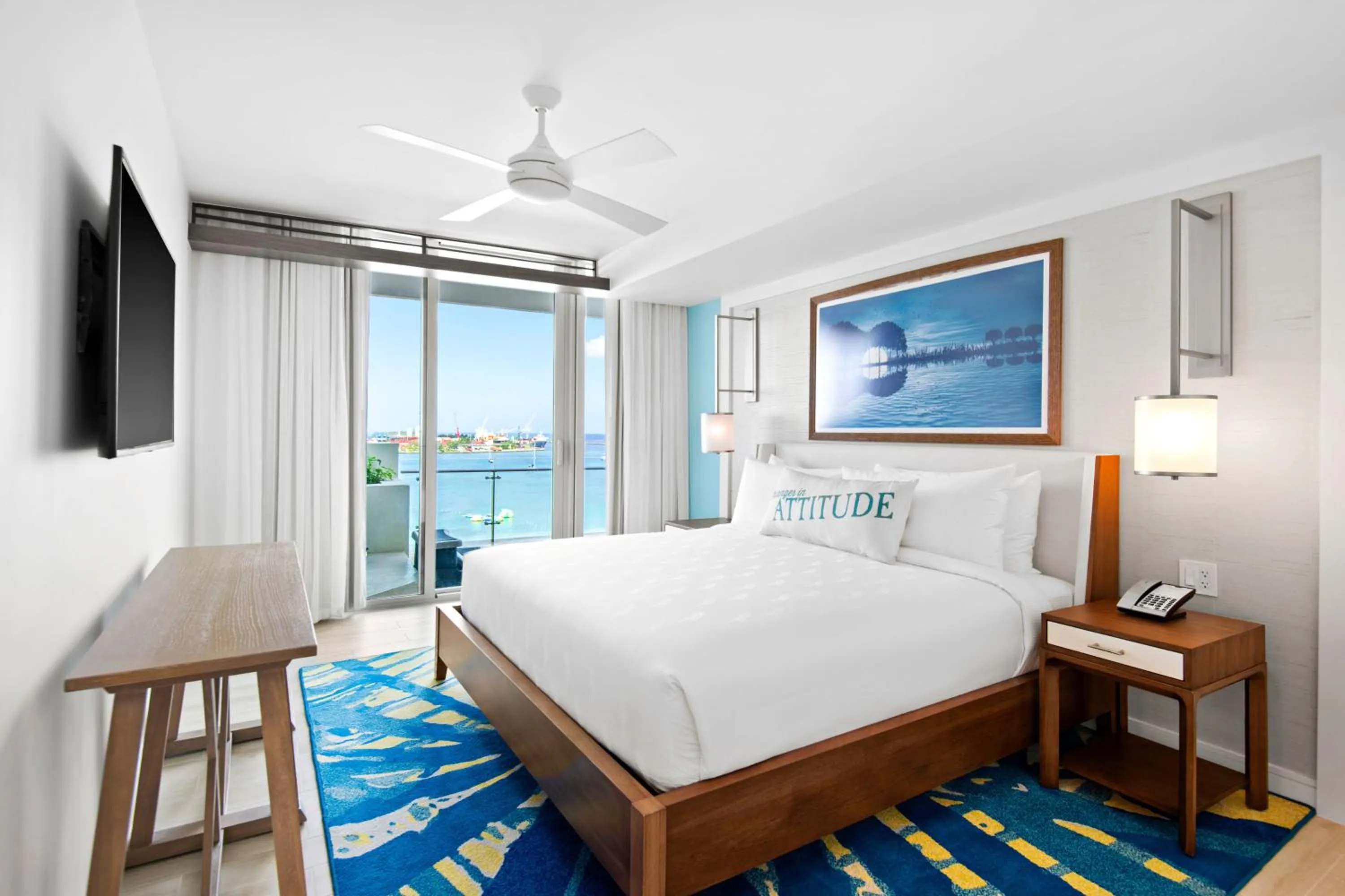 Bedroom, Bed in Margaritaville Beach Resort Nassau