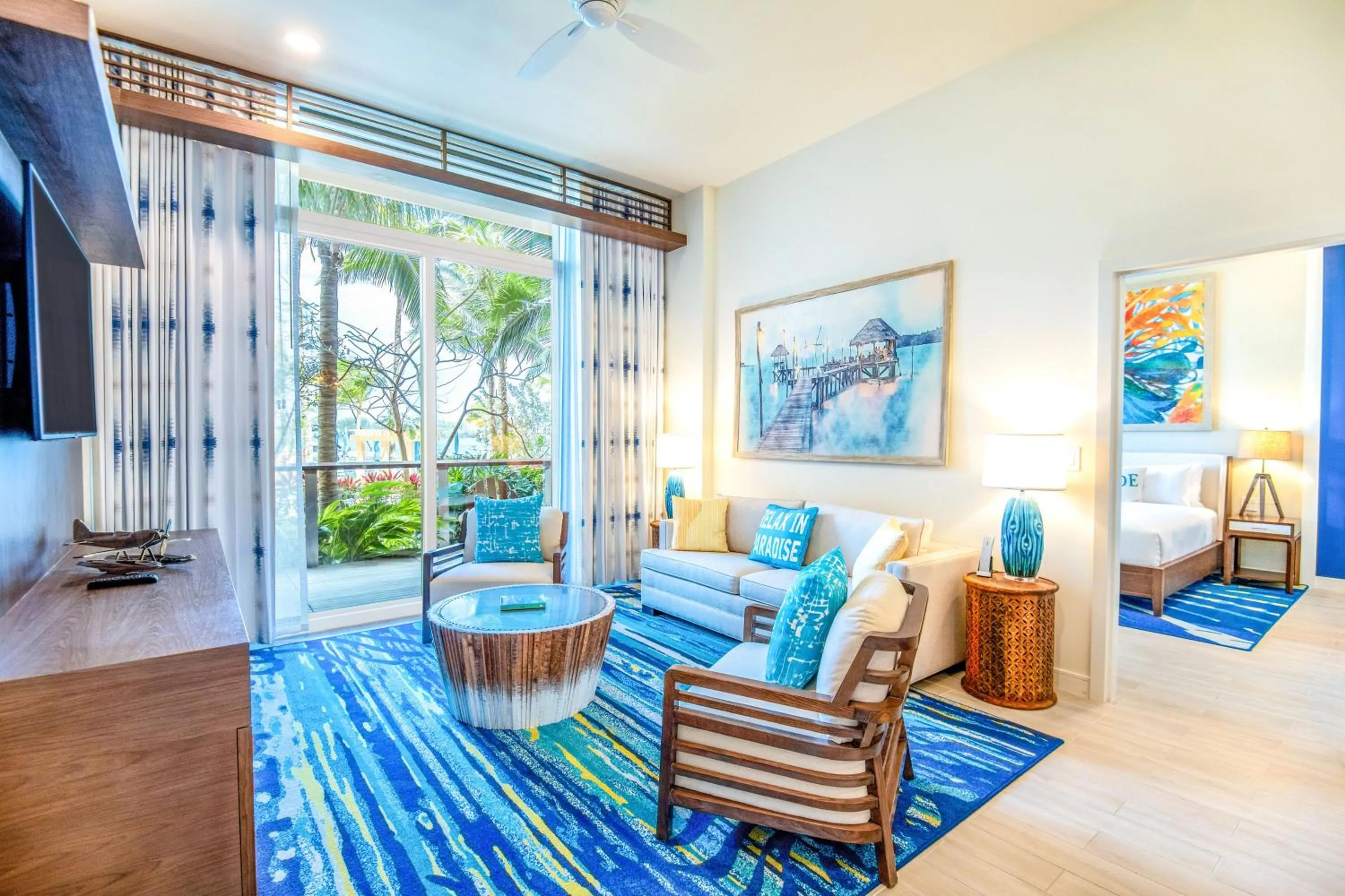 TV and multimedia in Margaritaville Beach Resort Nassau