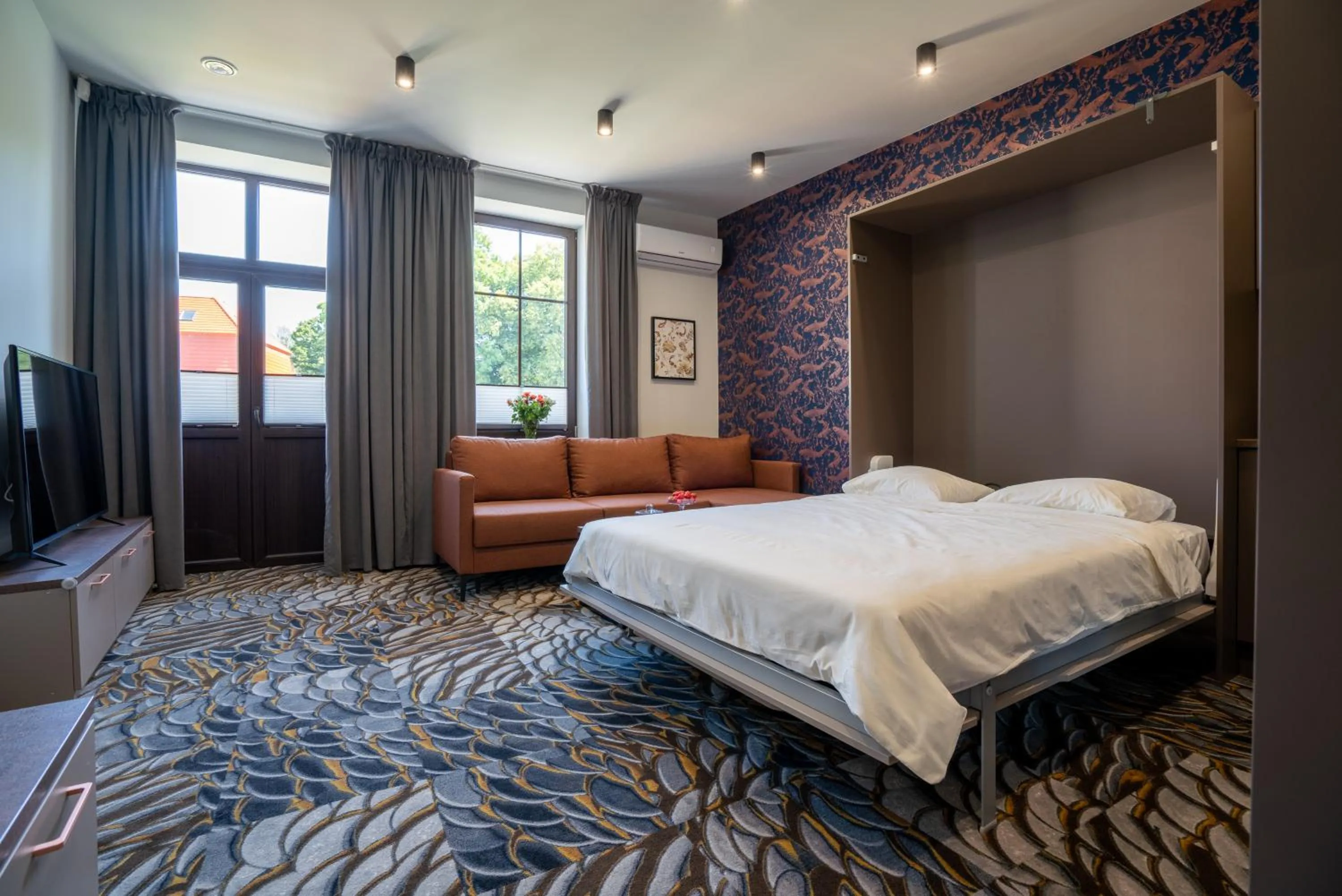 TV and multimedia, Bed in Carp&Bed Zator