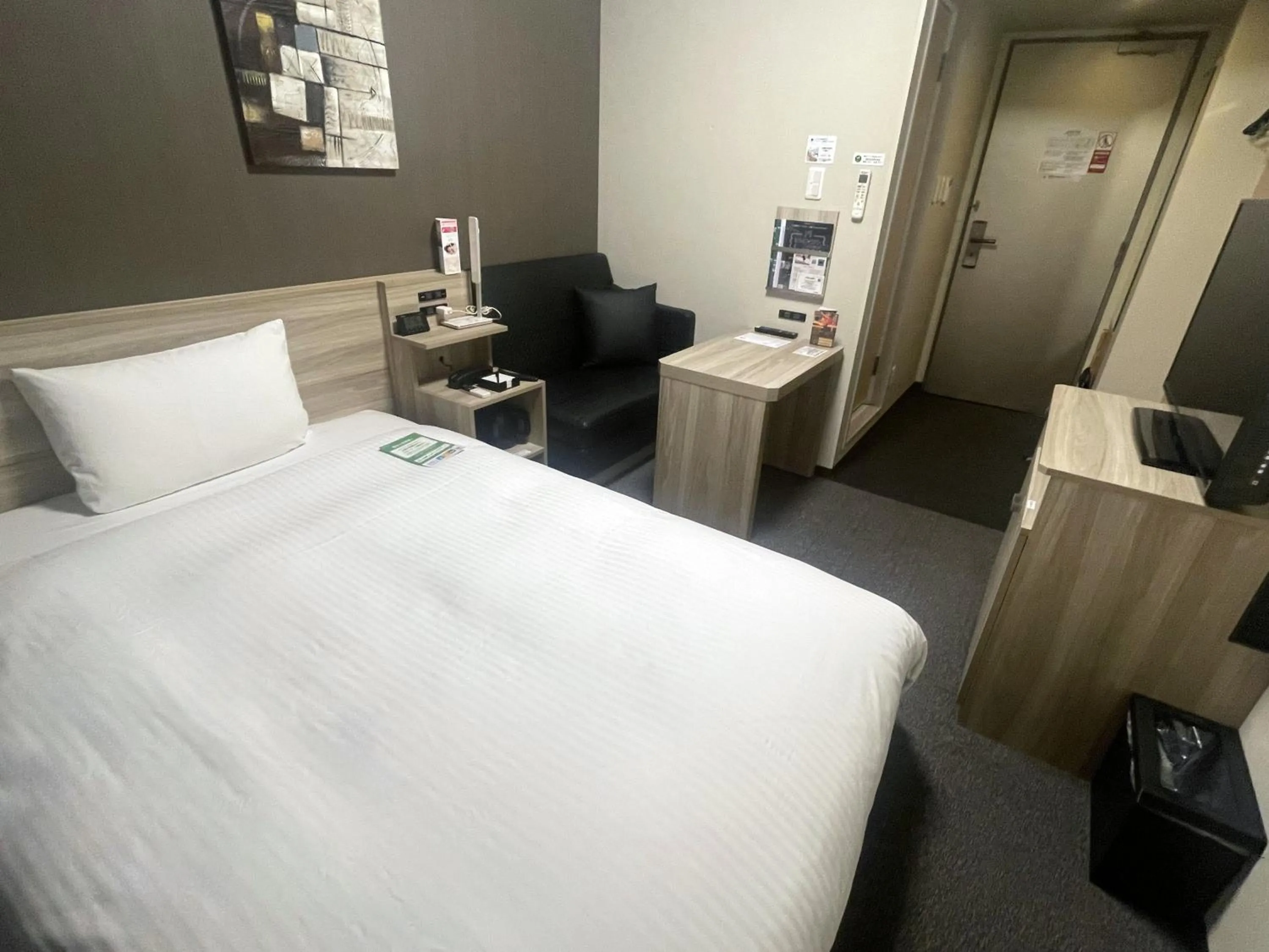 Photo of the whole room, Bed in Route Inn Grantia Tokai Spa&Relaxation