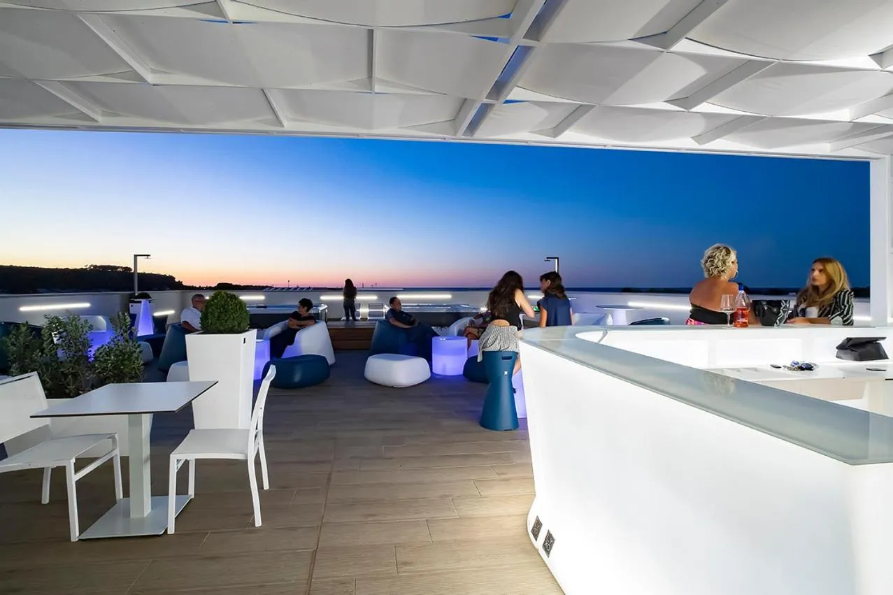 Balcony/Terrace in Sundeck Hotel