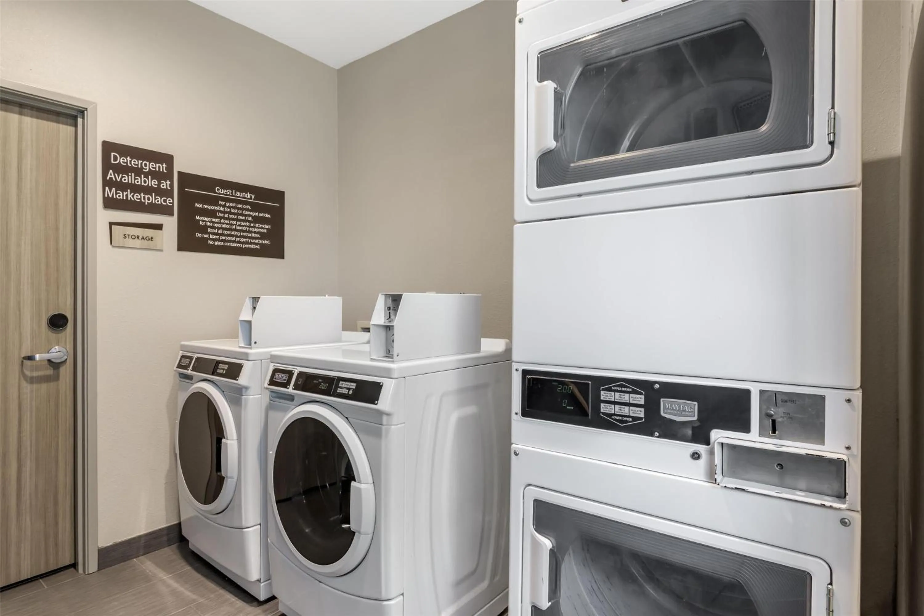 laundry in Best Western Plus Mid County