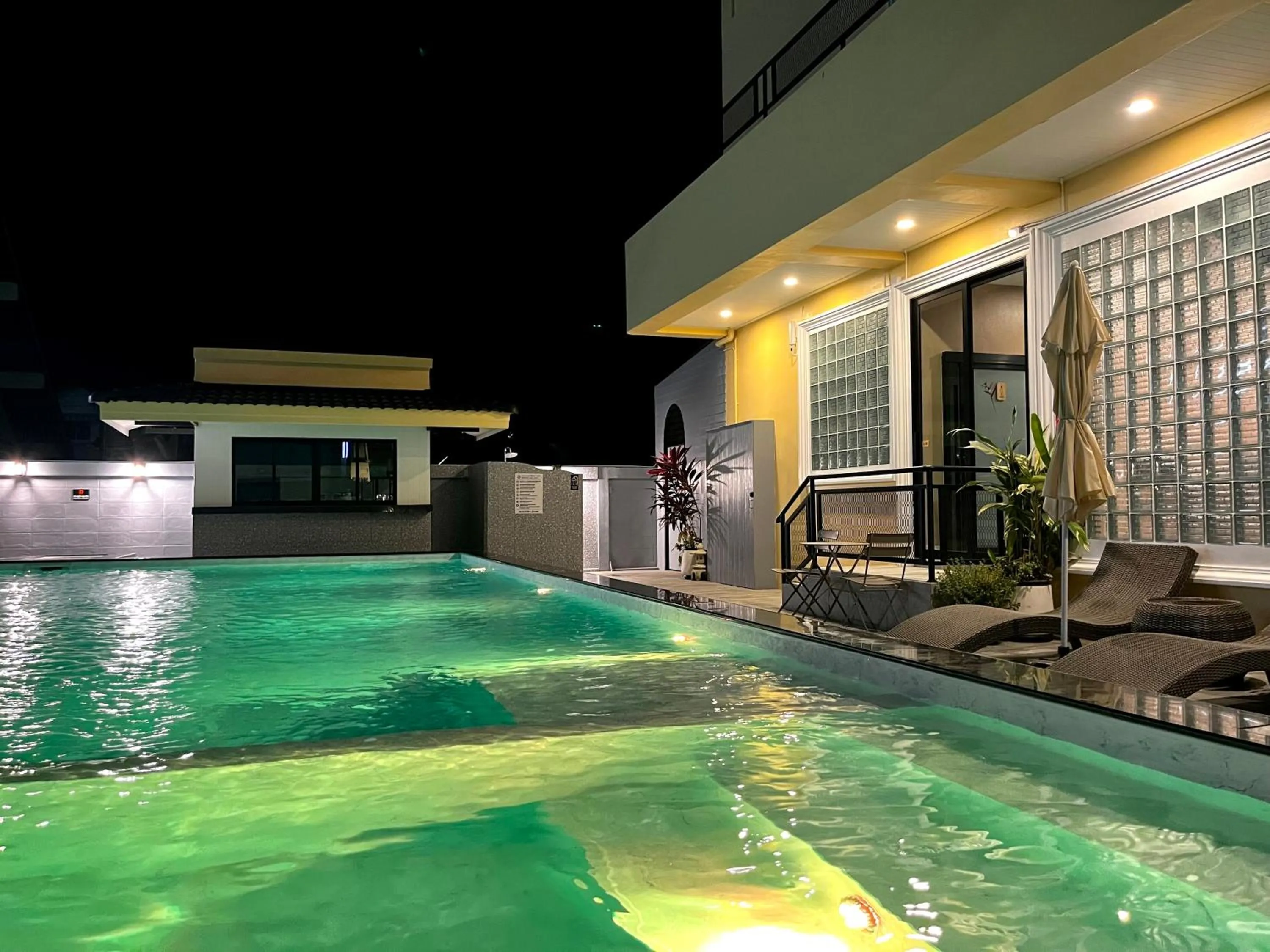 Swimming pool in USABAI Riverside Boutique Hotel