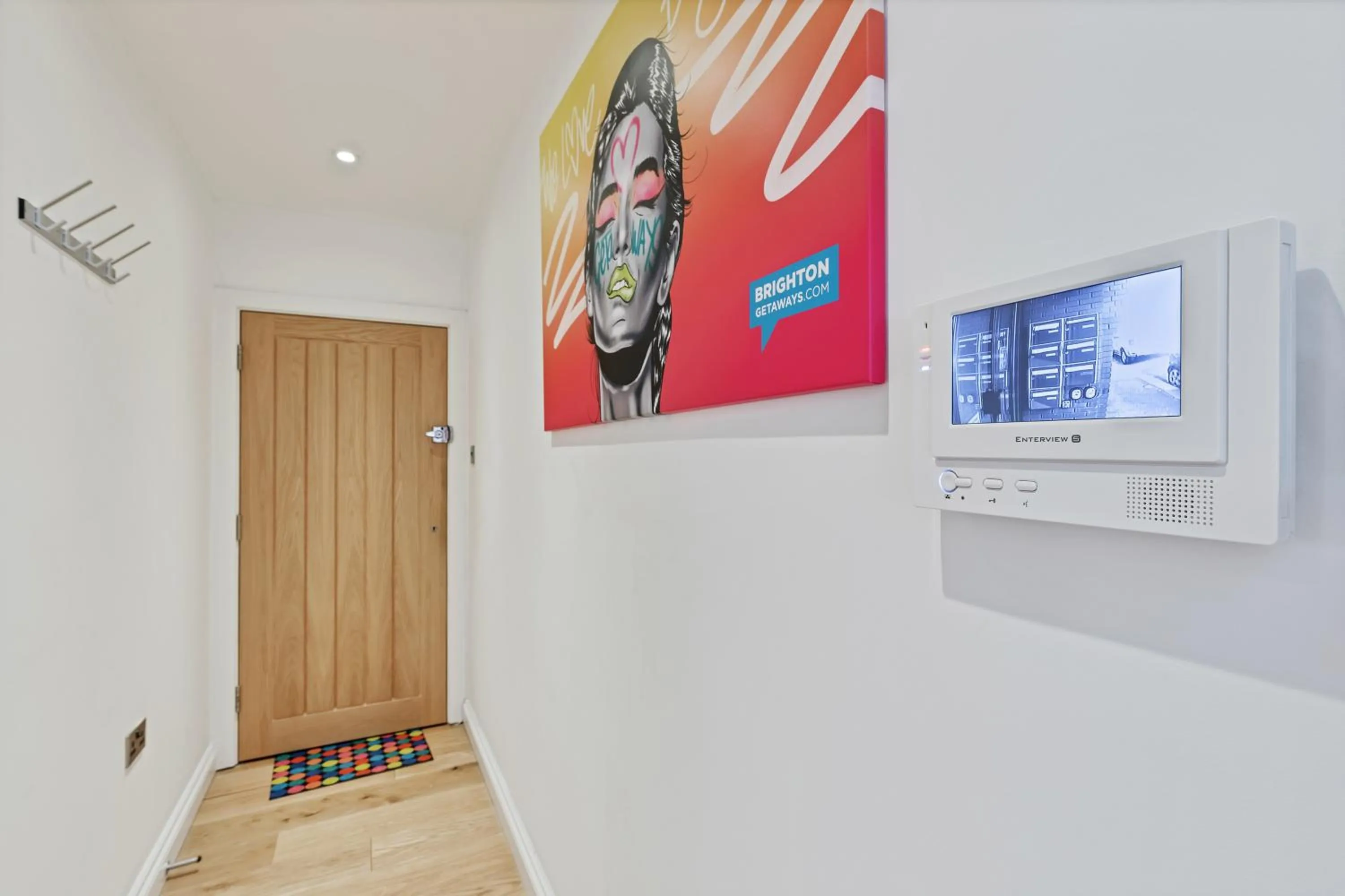 Decorative detail in Urban Heights - By My Getaways