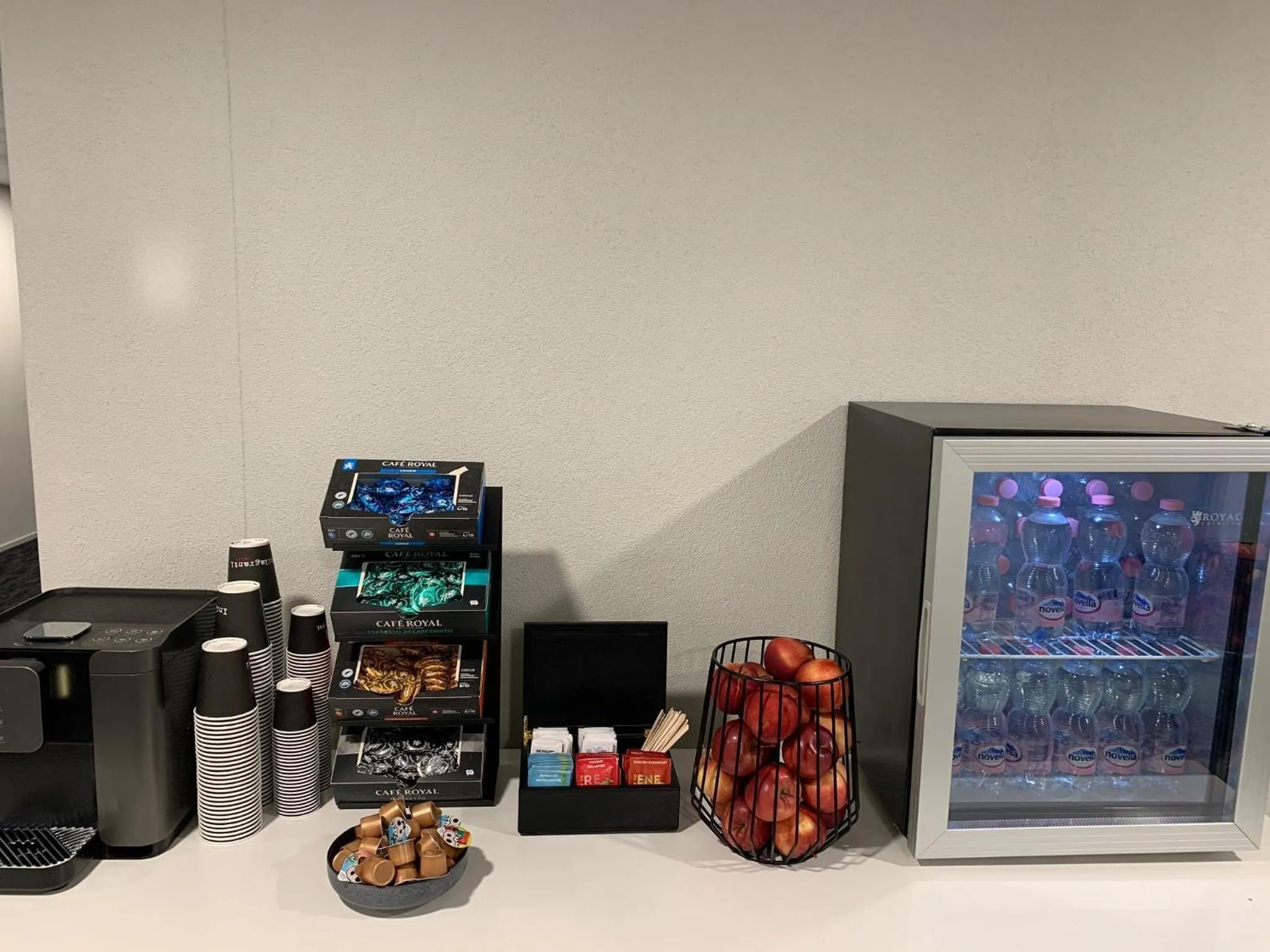 Coffee/tea facilities in Centurion Swiss Quality Towerhotel Windisch