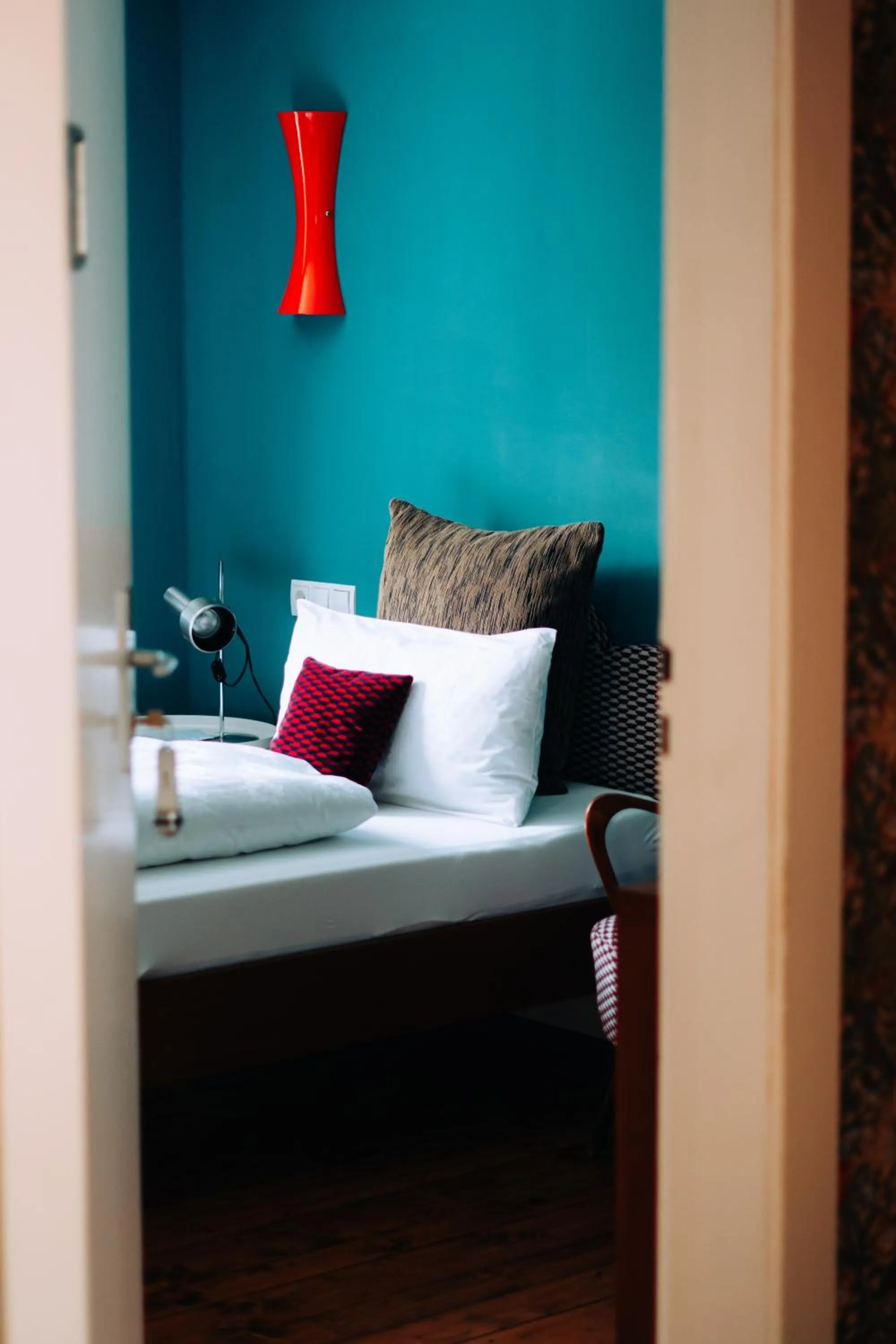Bed in Molo Rouge - Boutiquehotel & Café