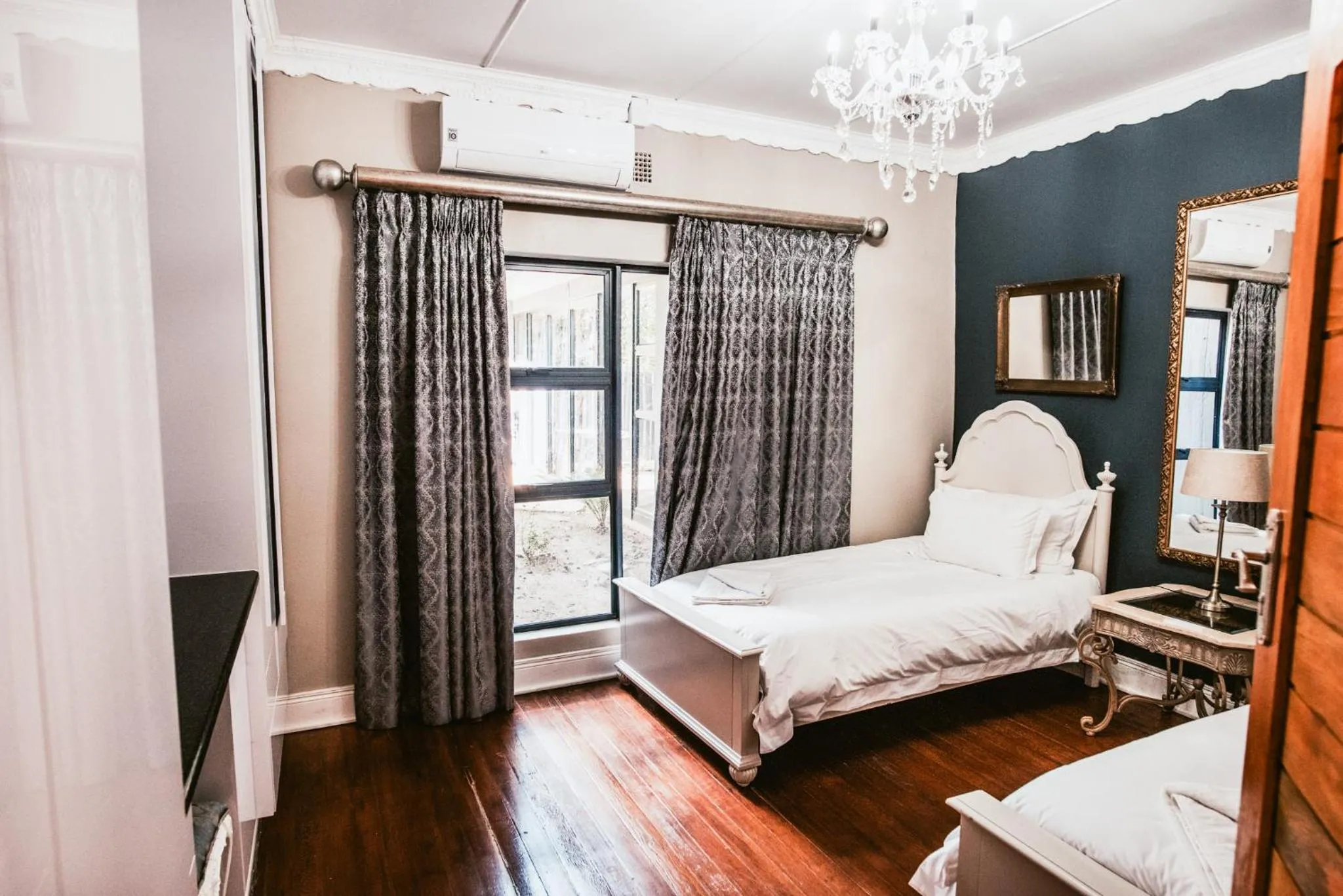 Photo of the whole room, Bed in Le Grant Guesthhouse