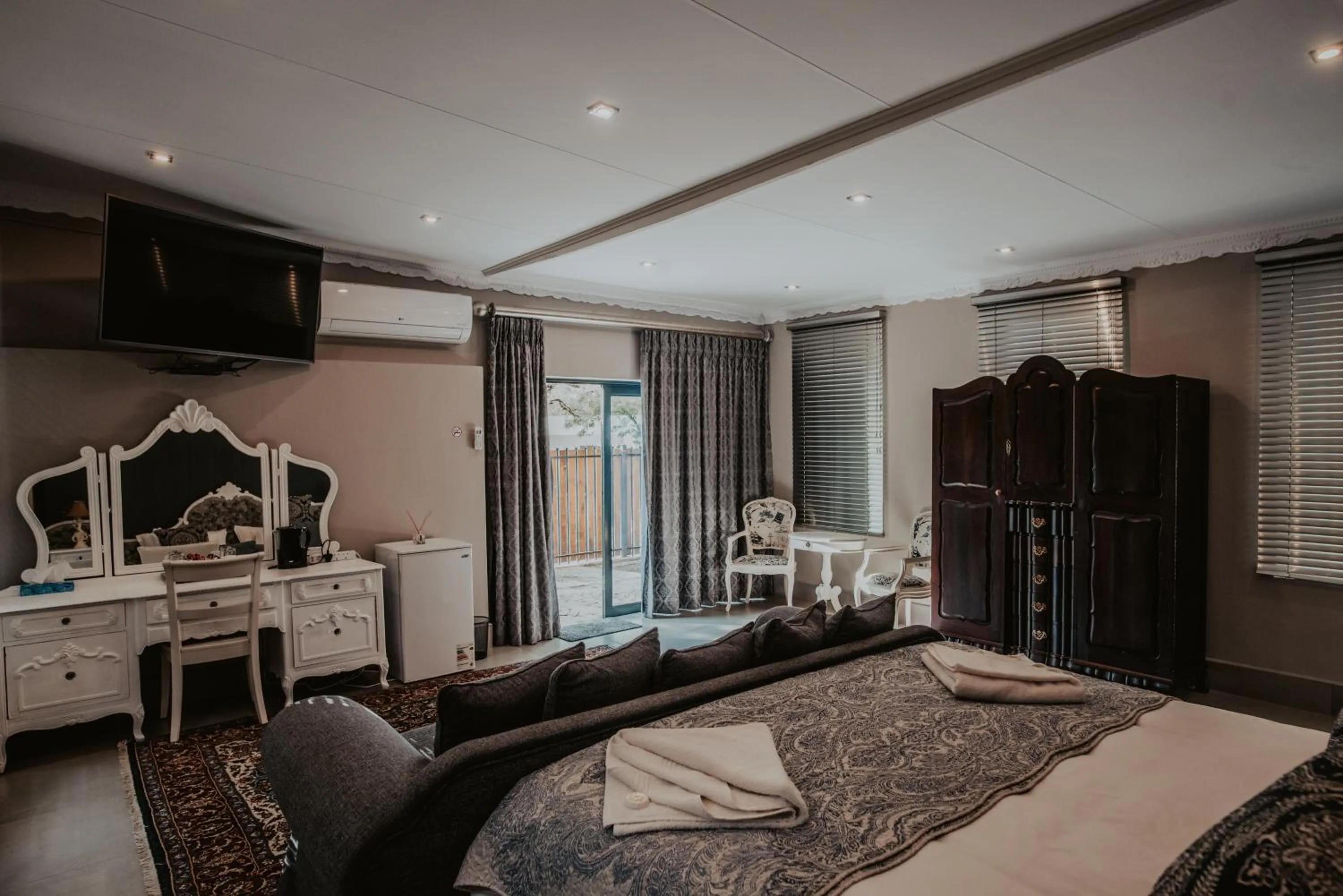 Photo of the whole room, Bed in Le Grant Guesthhouse