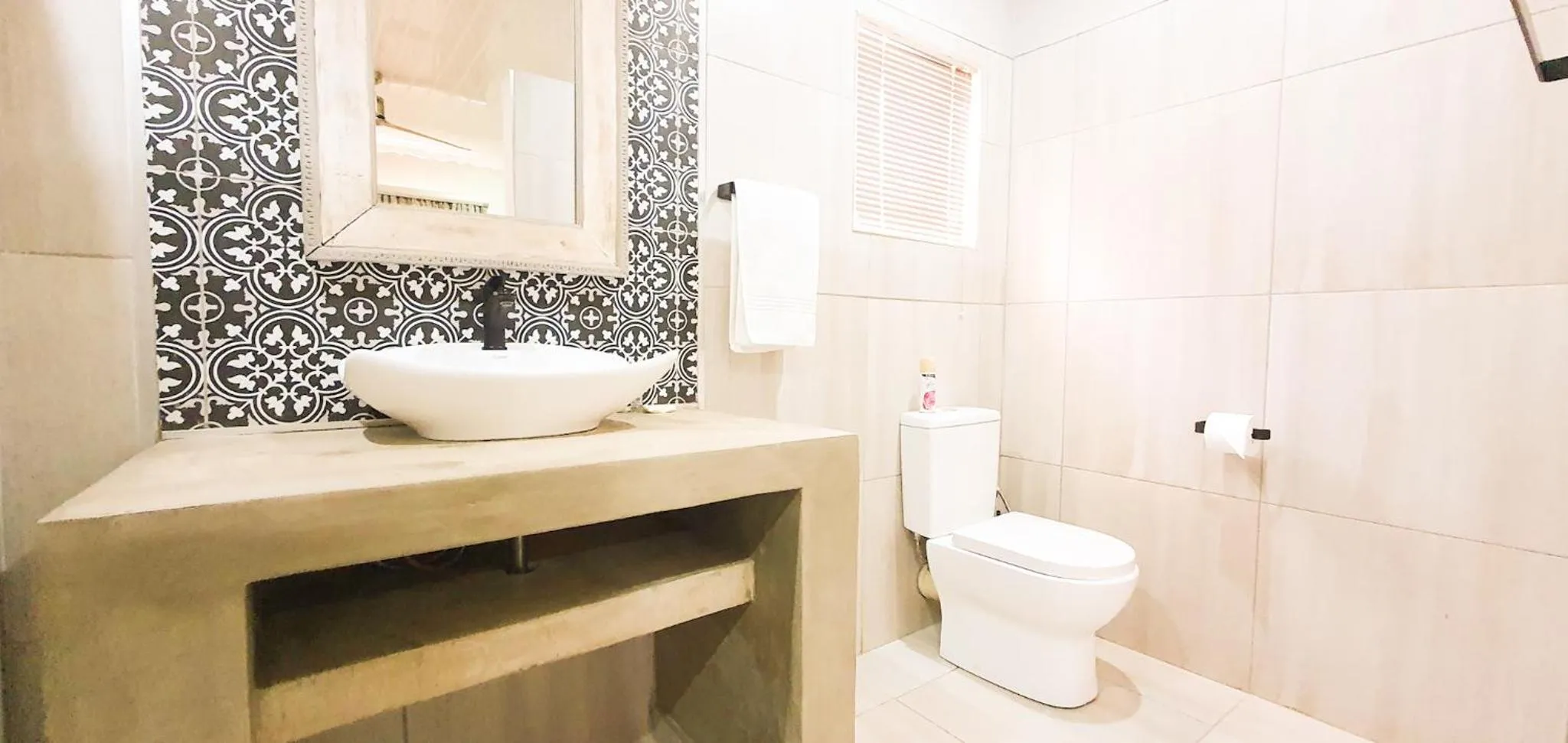 Bathroom in Le Grant Guesthhouse