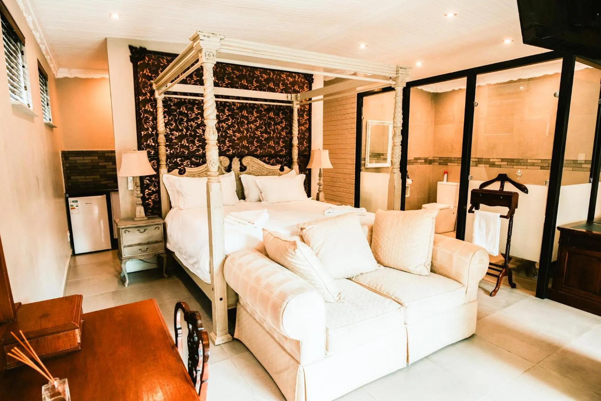 Photo of the whole room, Bed in Le Grant Guesthhouse