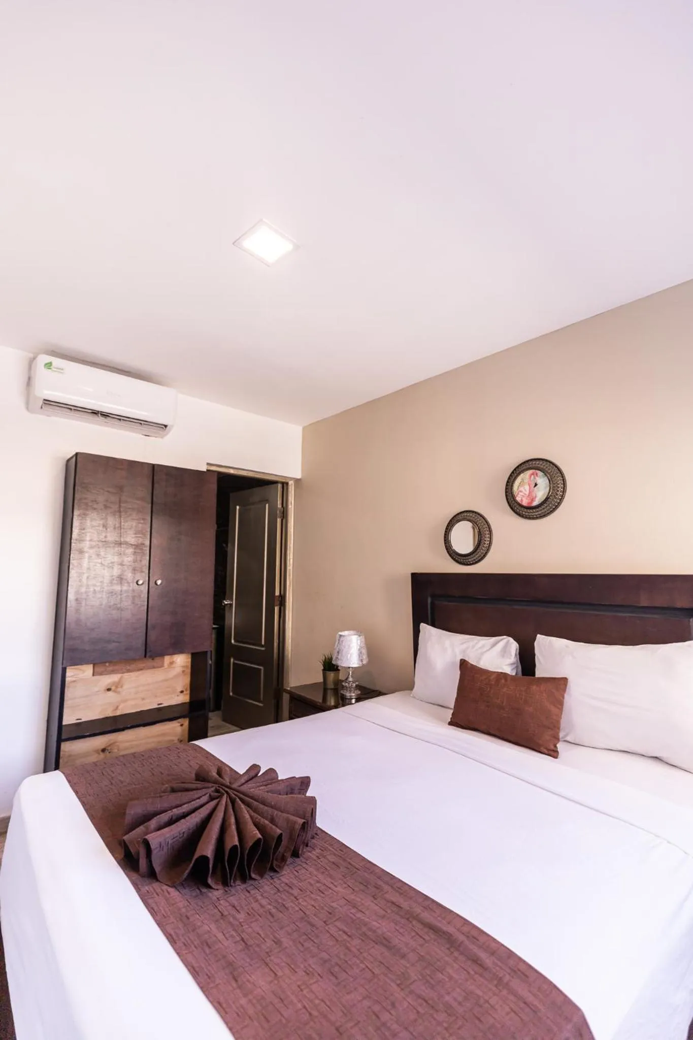 Bedroom, Bed in Hotel Las Rosas de Punta Cana