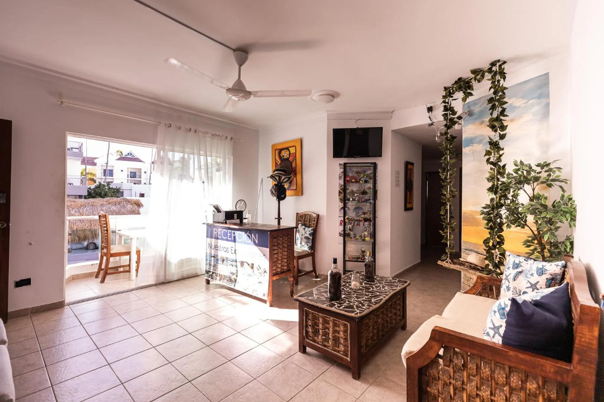 Seating area in Hotel Las Rosas de Punta Cana
