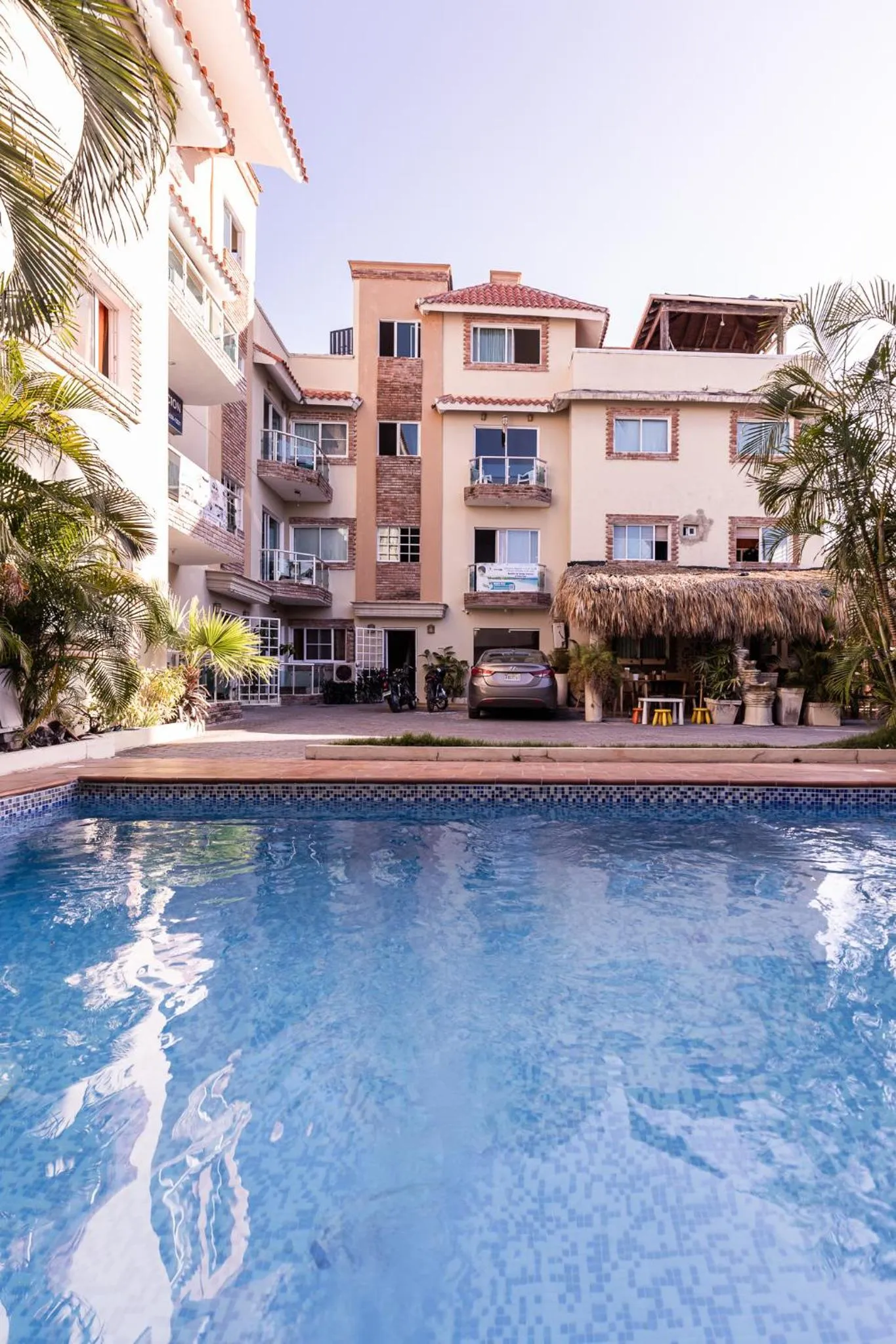 Swimming pool in Hotel Las Rosas de Punta Cana
