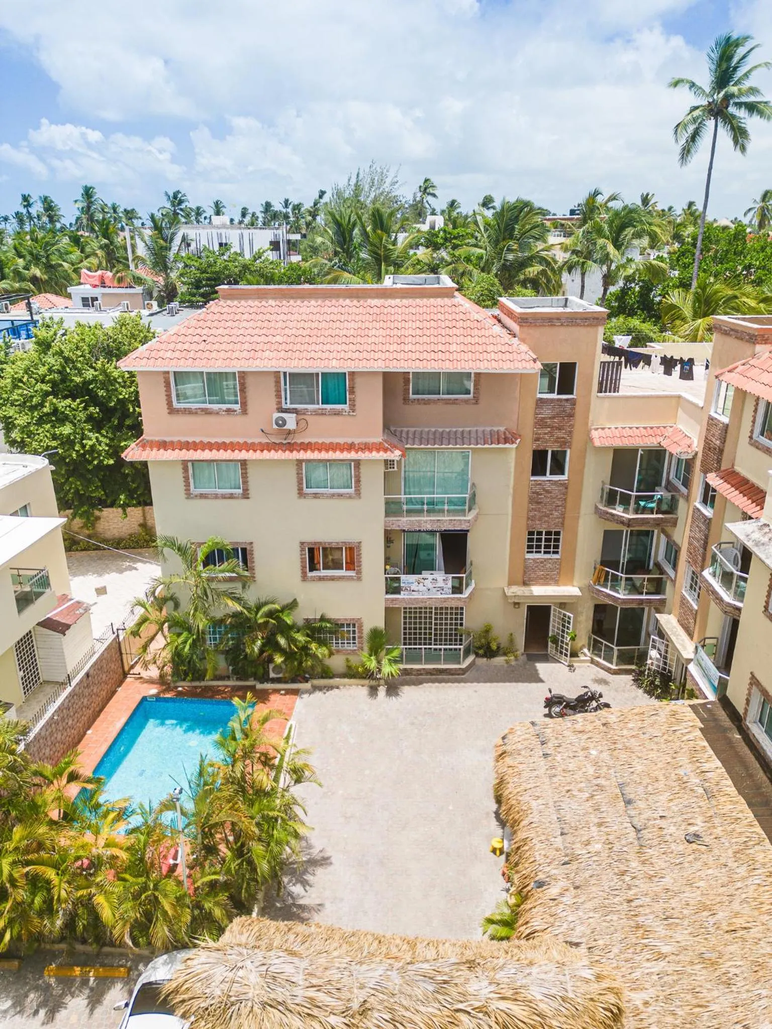 Property building in Hotel Las Rosas de Punta Cana