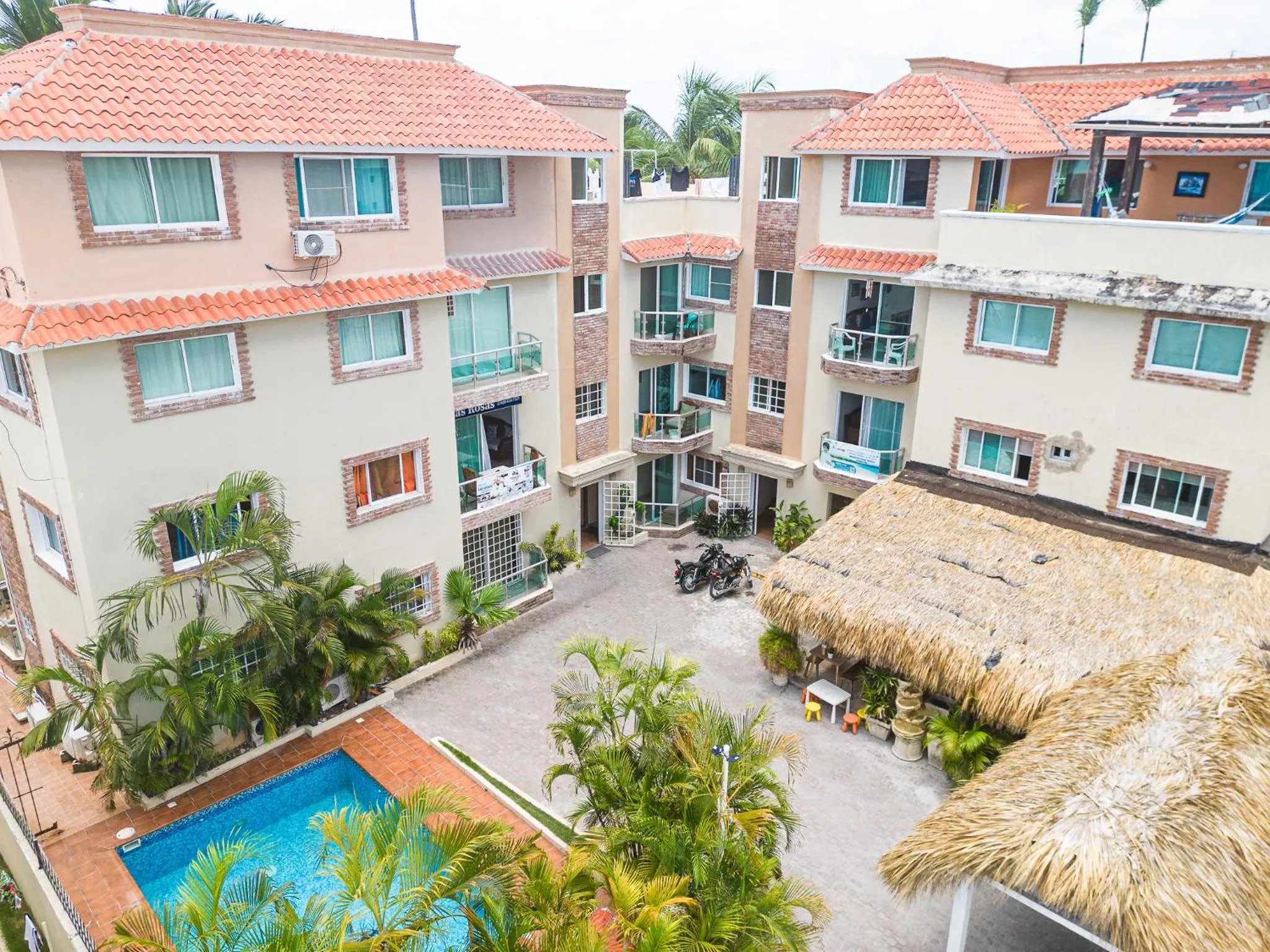 Property building in Hotel Las Rosas de Punta Cana