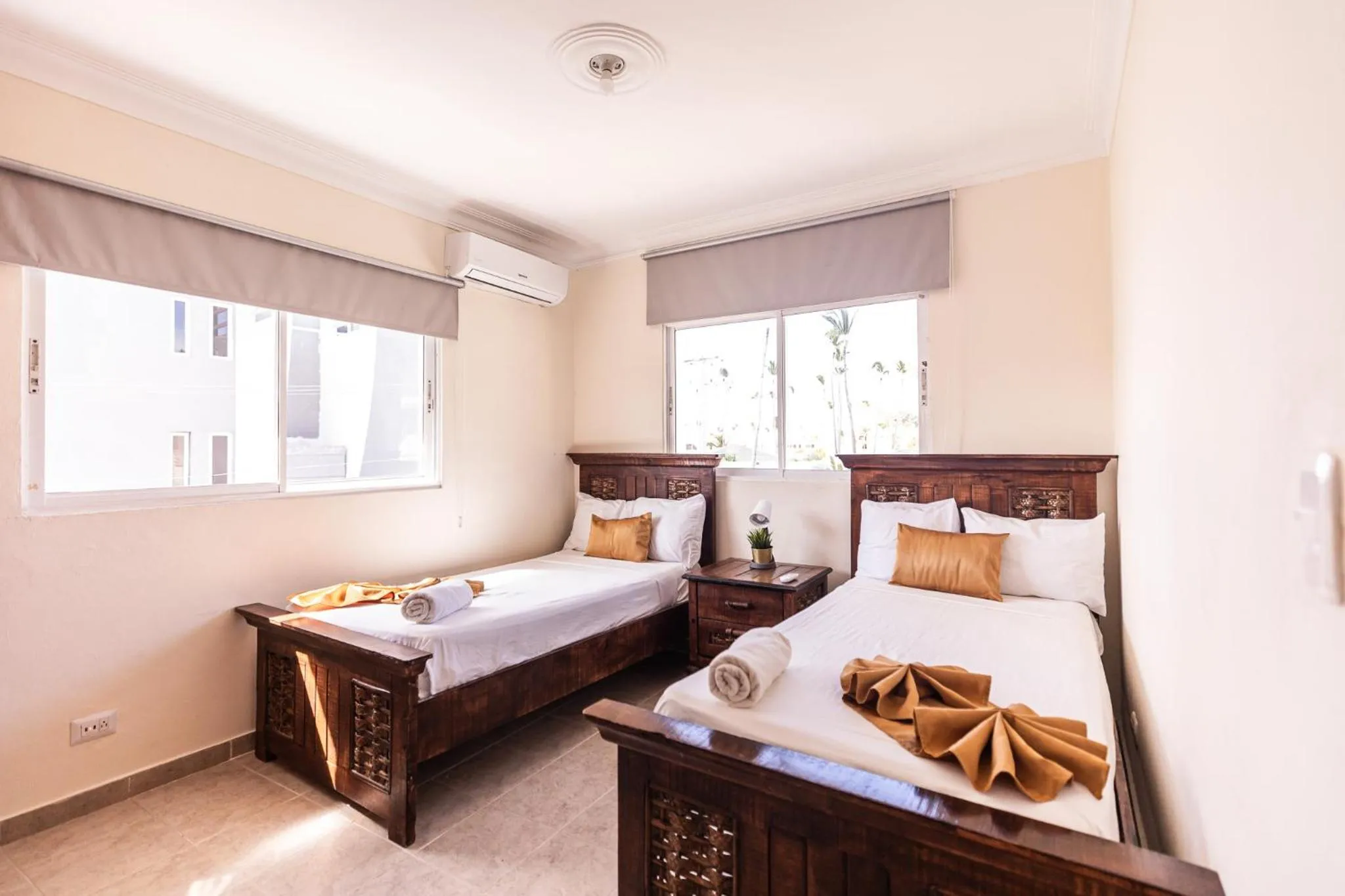 Bed in Hotel Las Rosas de Punta Cana