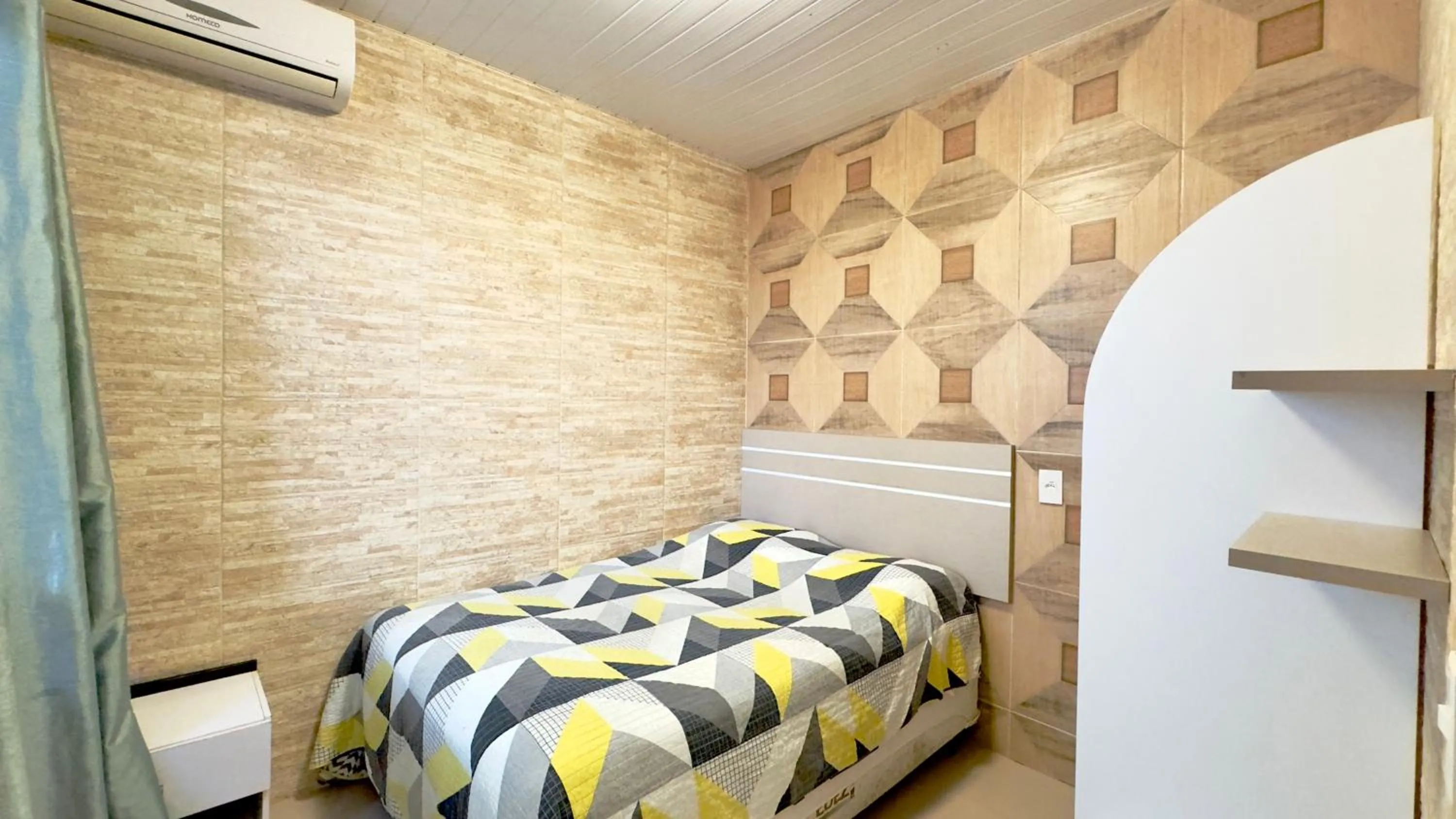 Bed in Hotel das Palmas