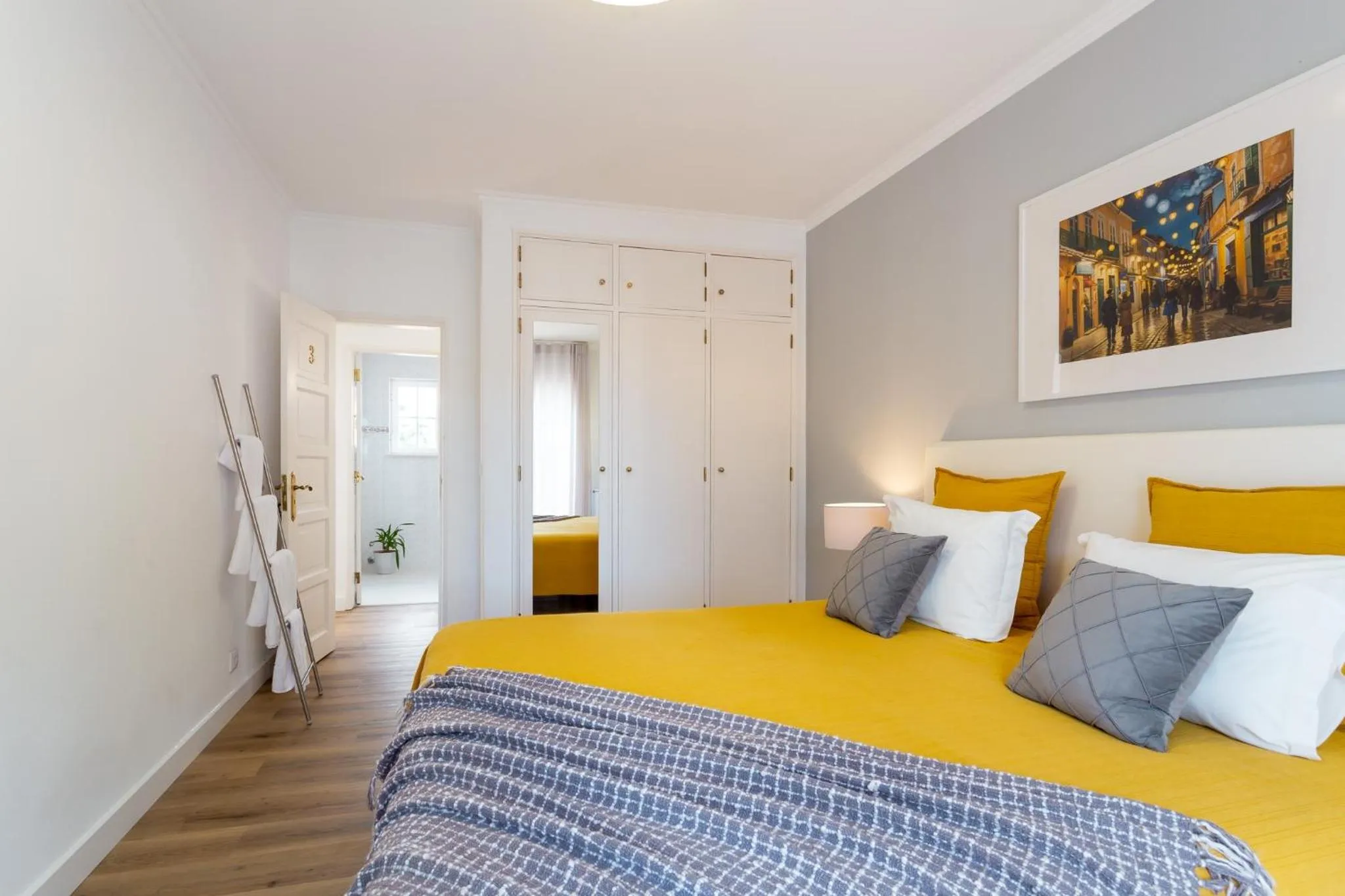 Bedroom in Moro's Friends House - Cascais