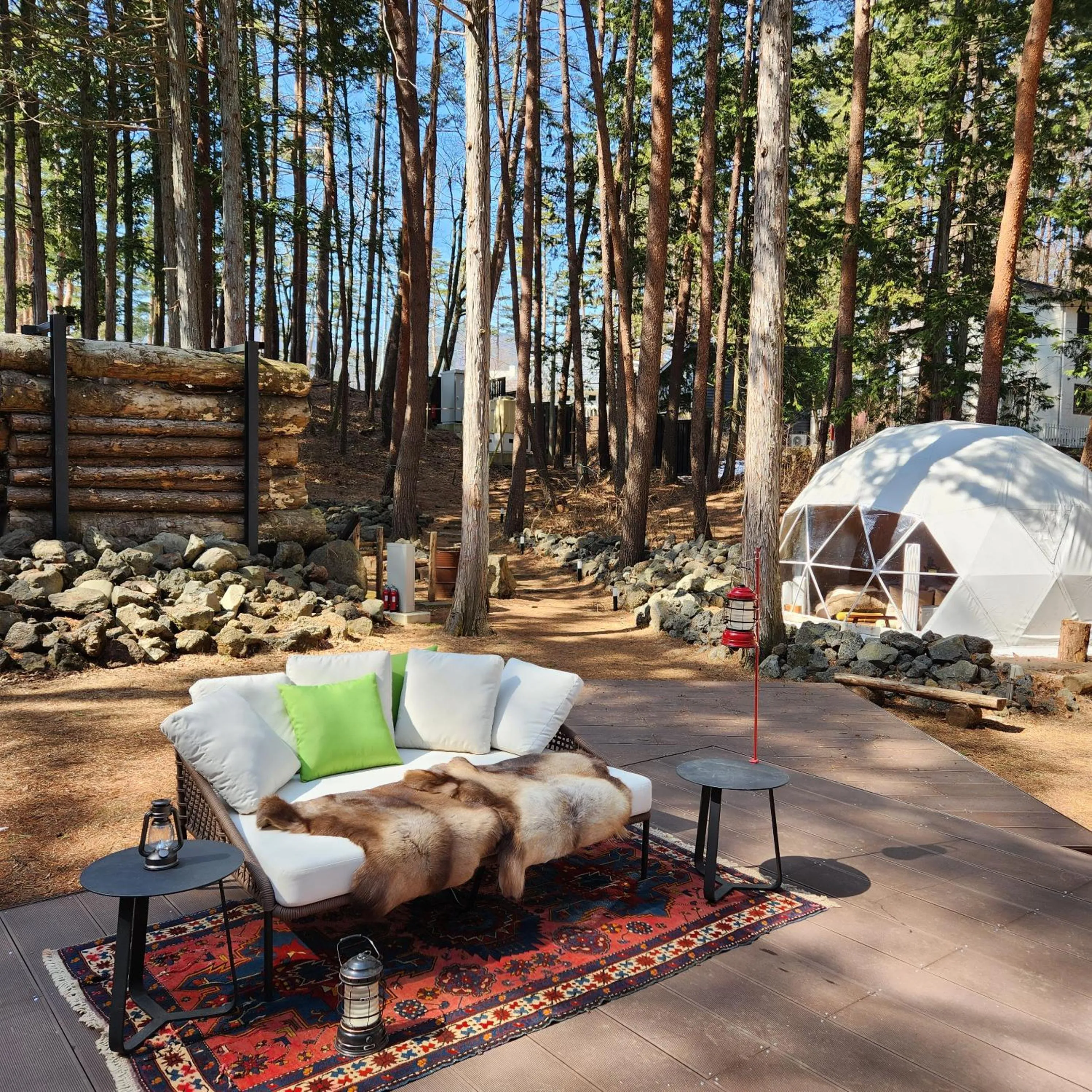 Balcony/Terrace in HANZ OUTDOOR RESORT -formerly GLAMPING VILLA HANZ KAWAGUCHIKO