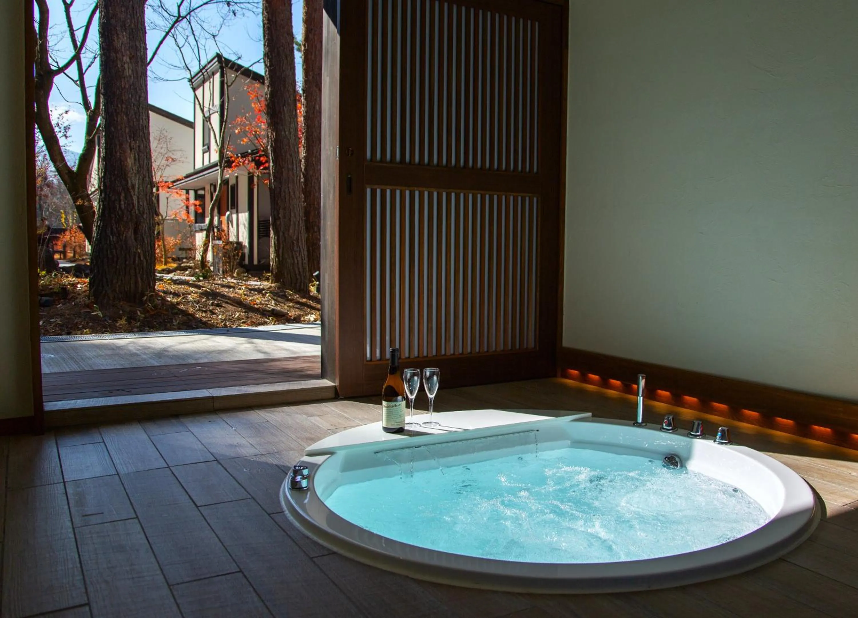 Hot Tub in HANZ OUTDOOR RESORT -formerly GLAMPING VILLA HANZ KAWAGUCHIKO