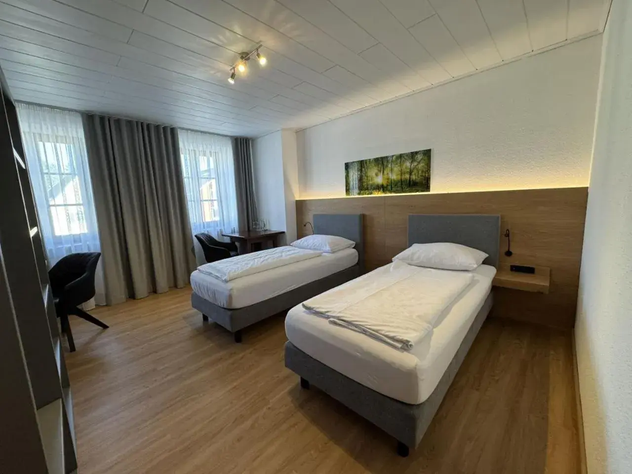 Twin Room Standard - single occupancy in Landhotel Schlappinger-Hof Twin Room Standard - single occupancy in Landhotel Schlappinger-Hof