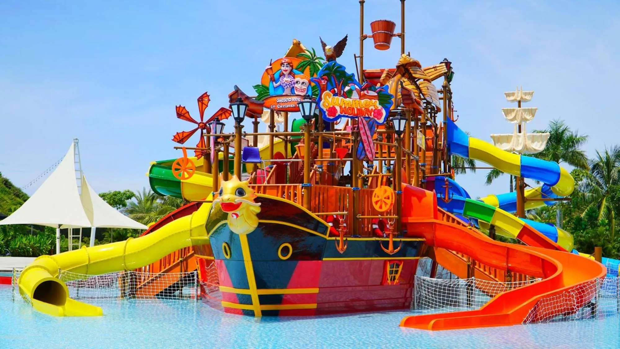 Swimming pool in Da Nang - Mikazuki Japanese Resorts & Spa