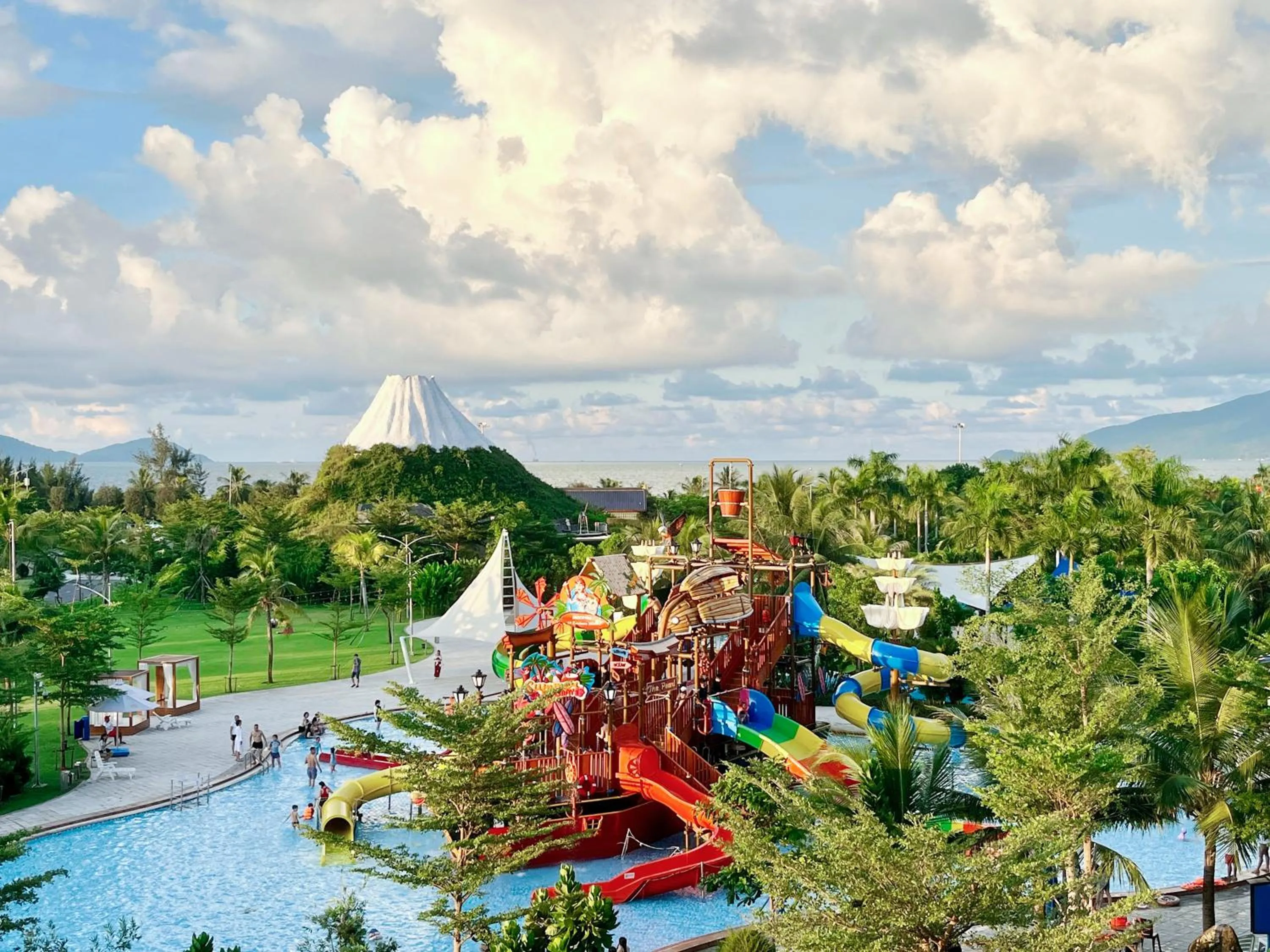 Day in Da Nang - Mikazuki Japanese Resorts & Spa