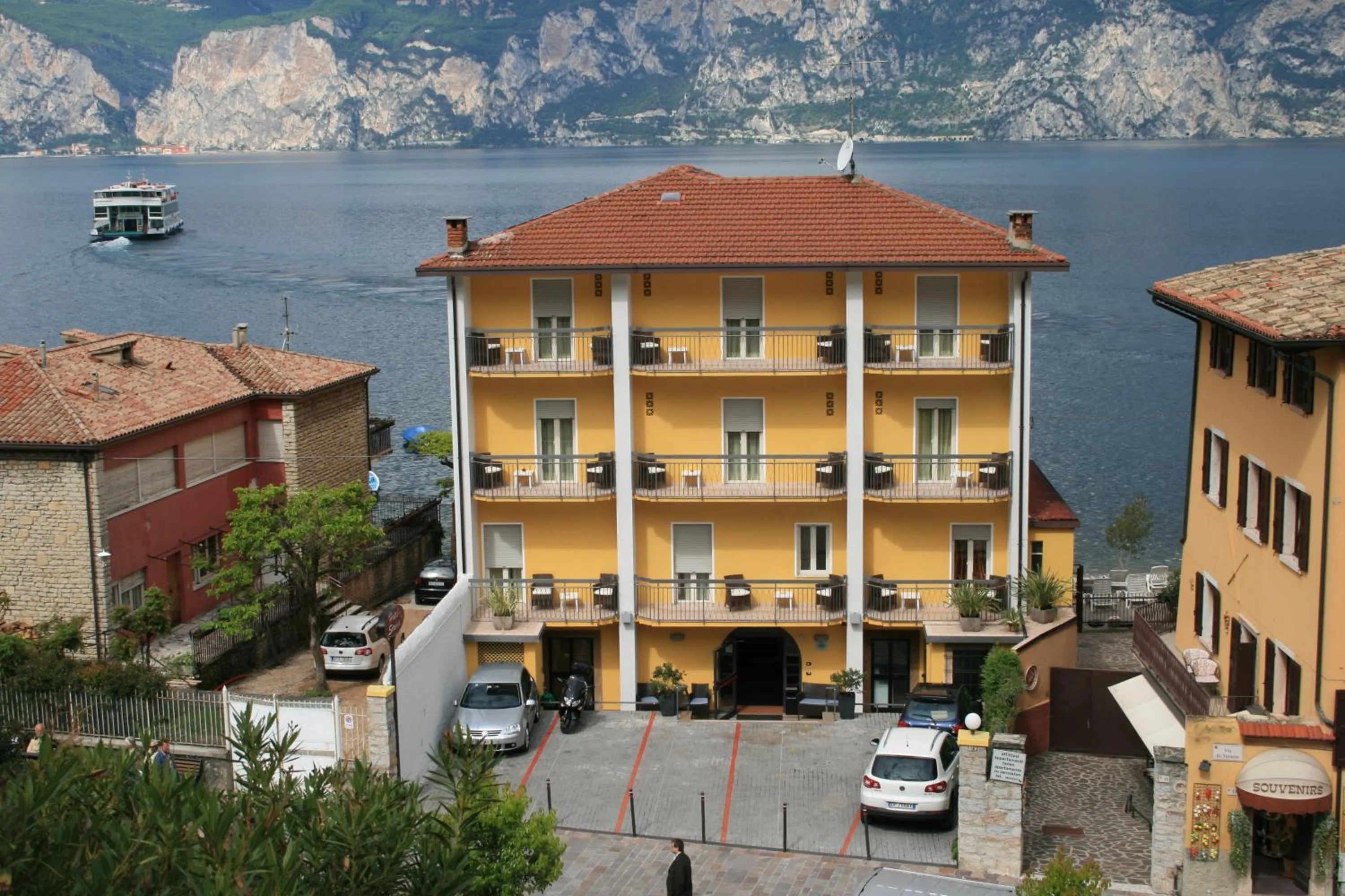 Property building in Hotel Sirena