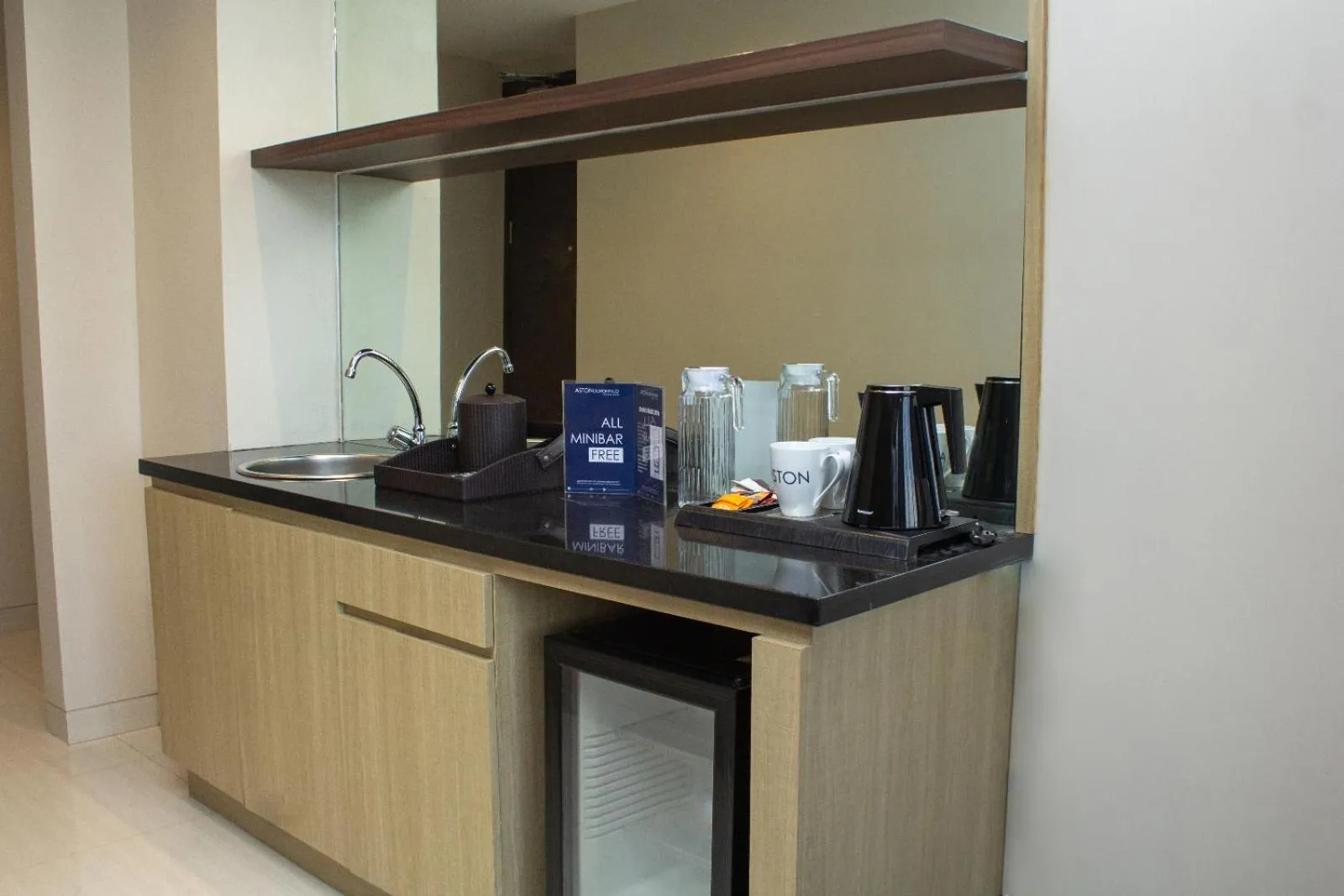 Kitchen or kitchenette in Aston Gorontalo Hotel & Convention Center