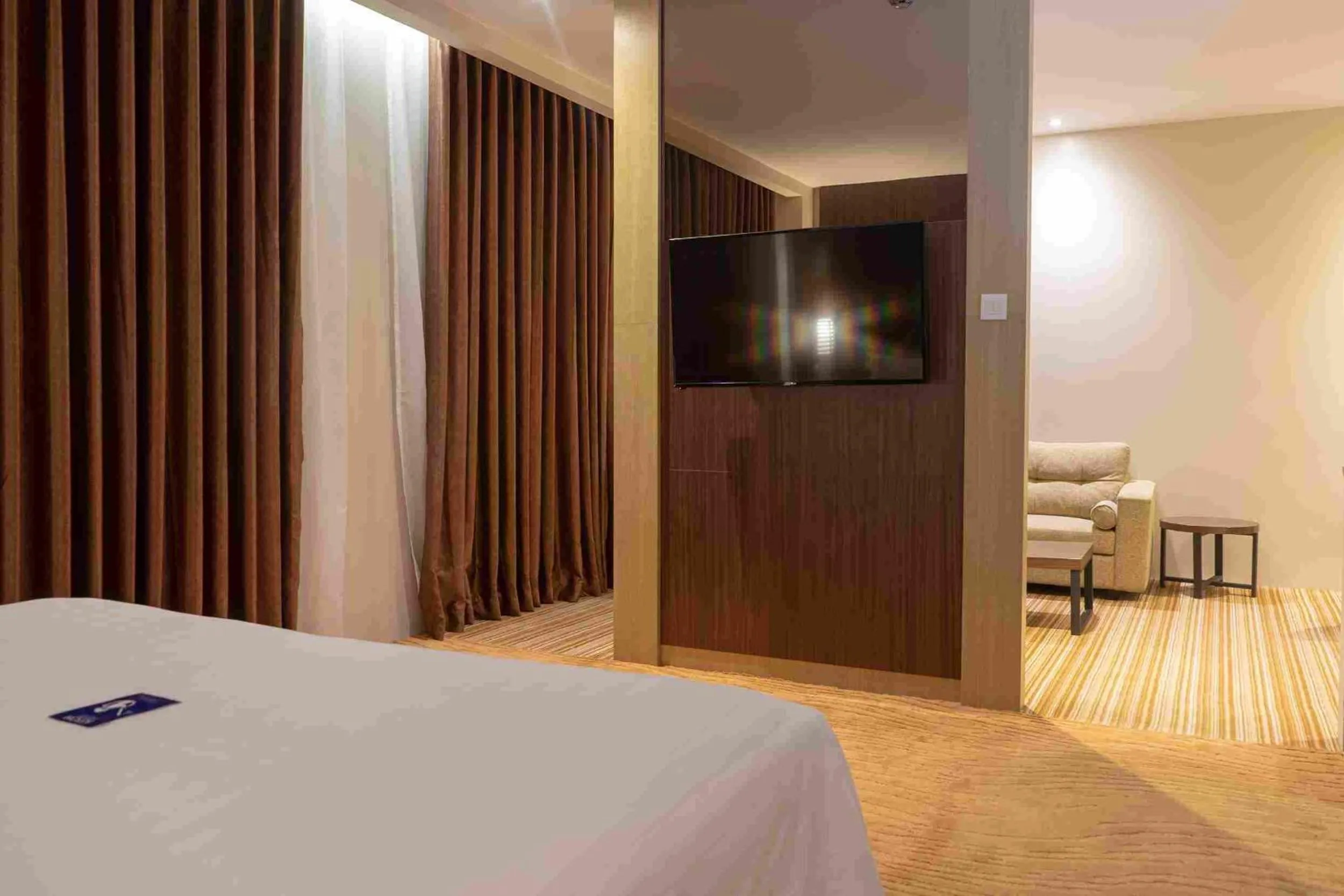 Bed in Aston Gorontalo Hotel & Convention Center