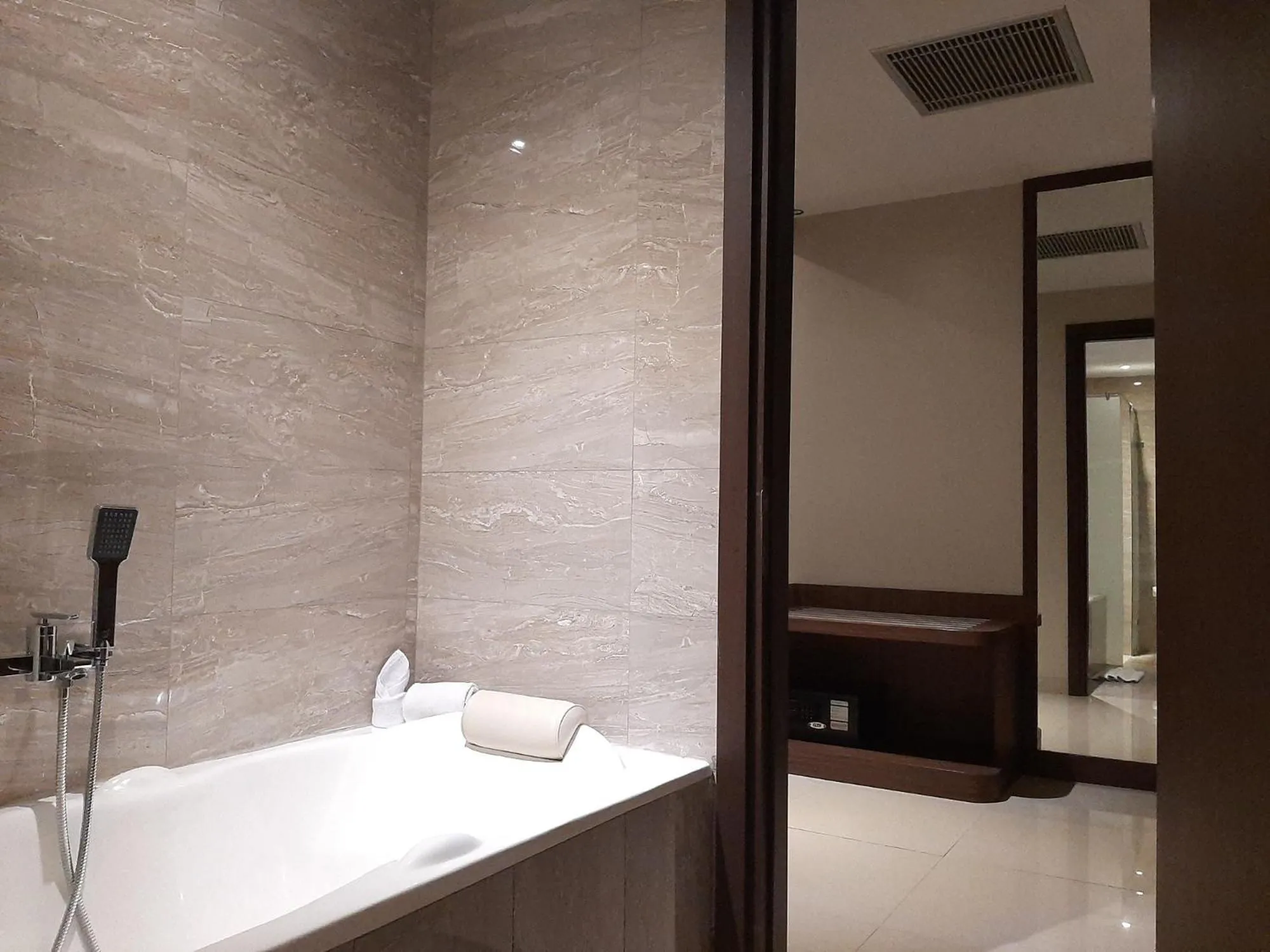 Bathroom in Aston Gorontalo Hotel & Convention Center