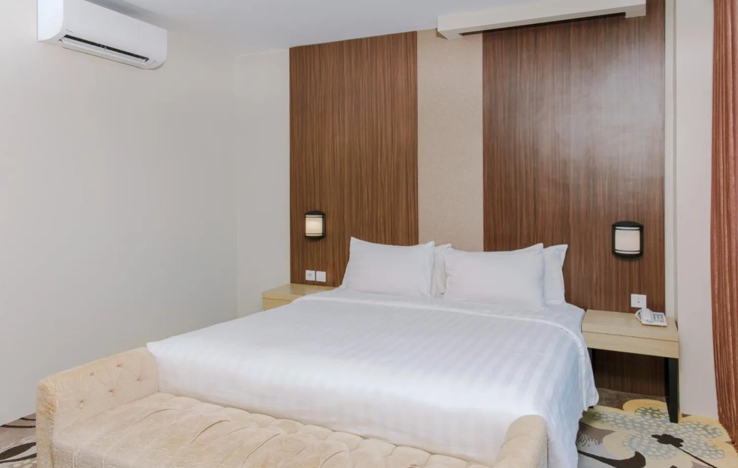 Bed in Aston Gorontalo Hotel & Convention Center