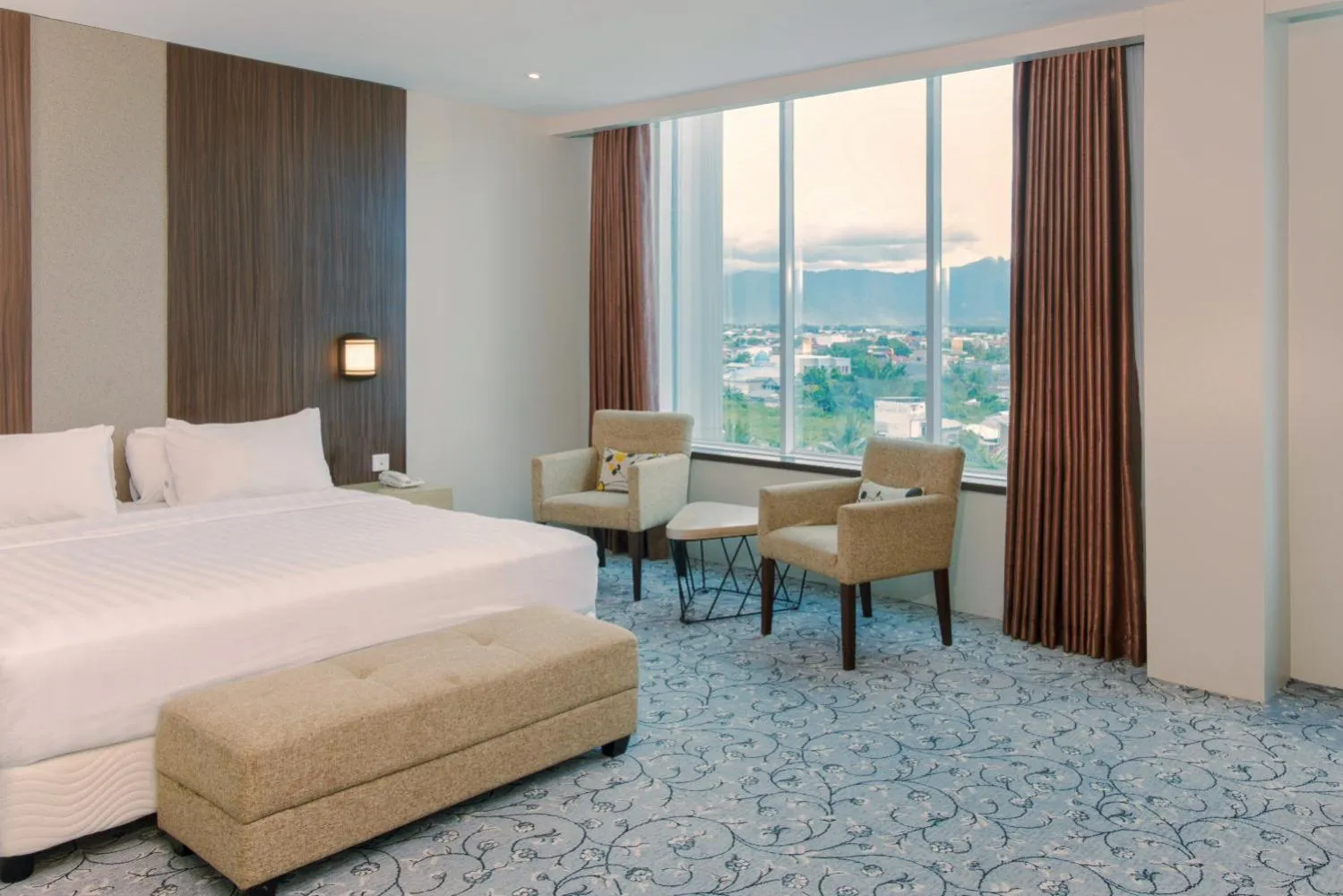 Bed in Aston Gorontalo Hotel & Convention Center