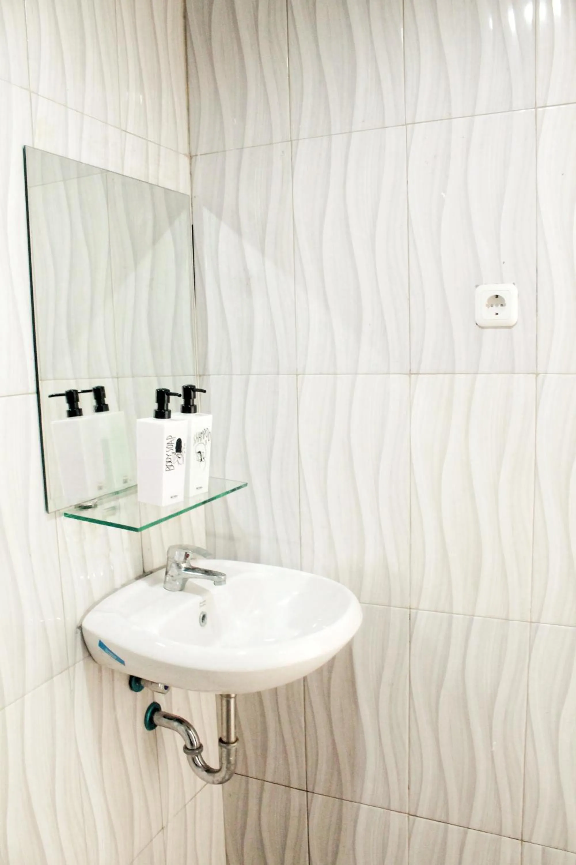 Bathroom in bumimakhraja syariah 4