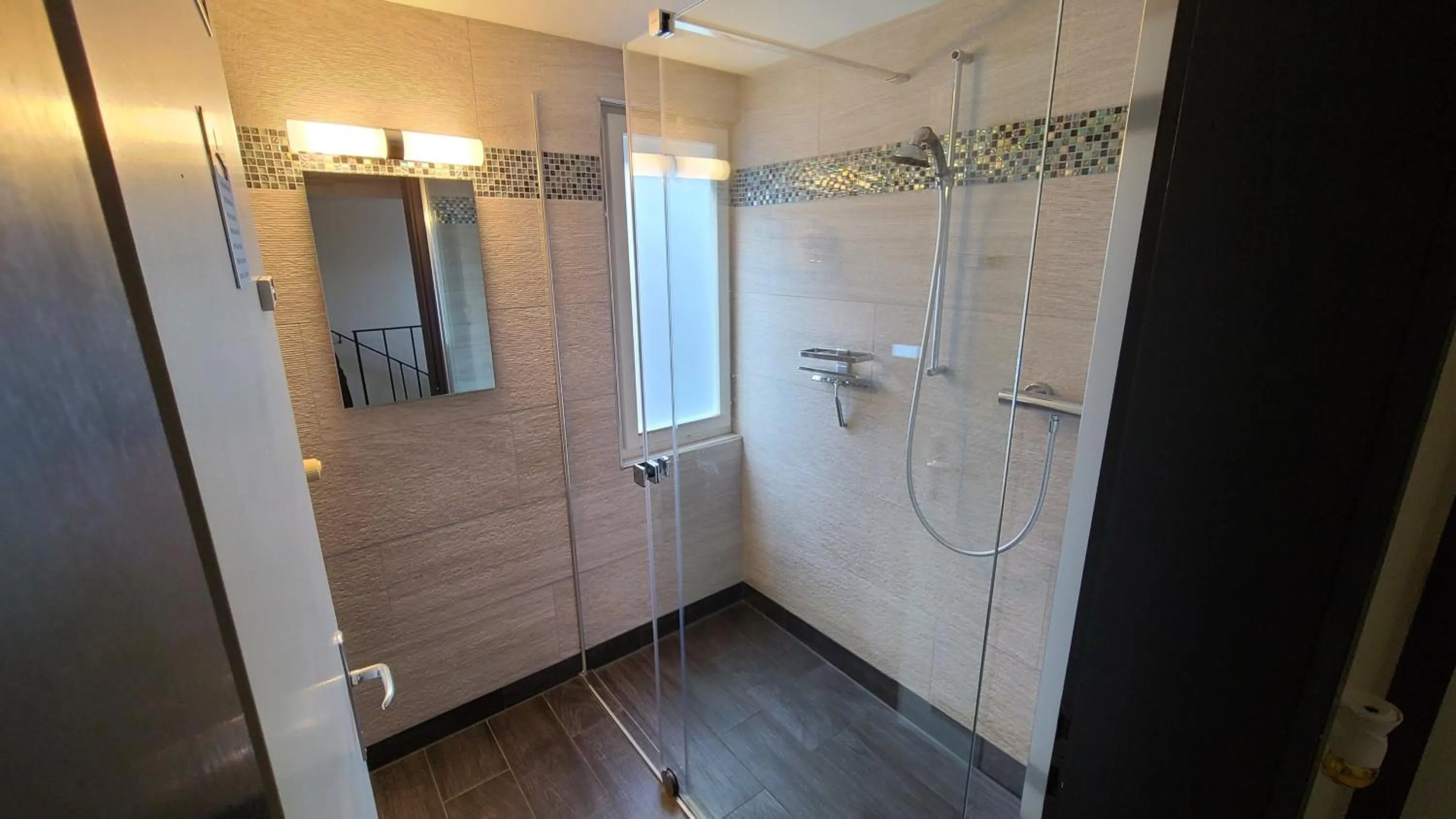 Shower in Hotel Cafe Seeblick