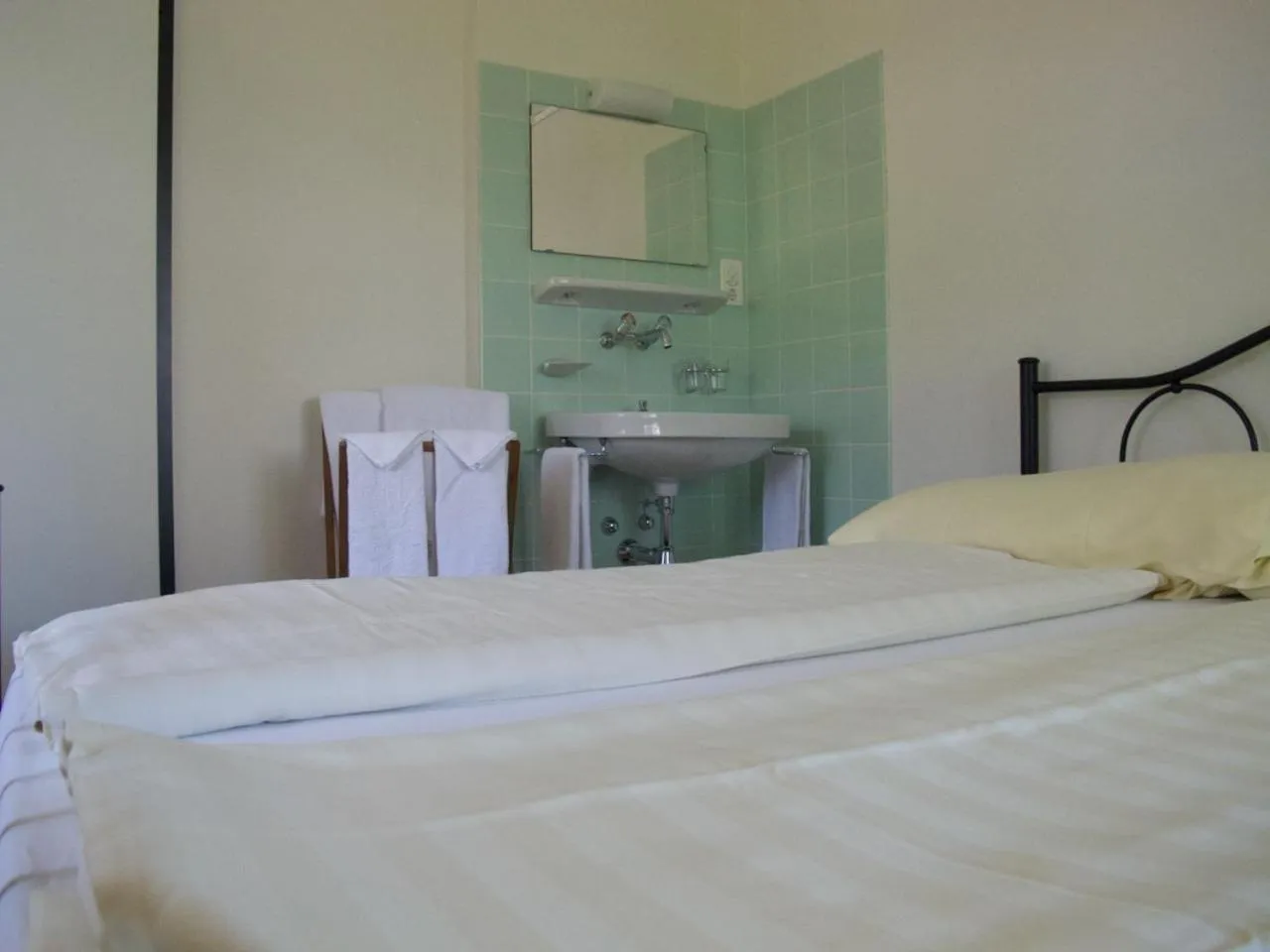 Bed in Hotel Cafe Seeblick