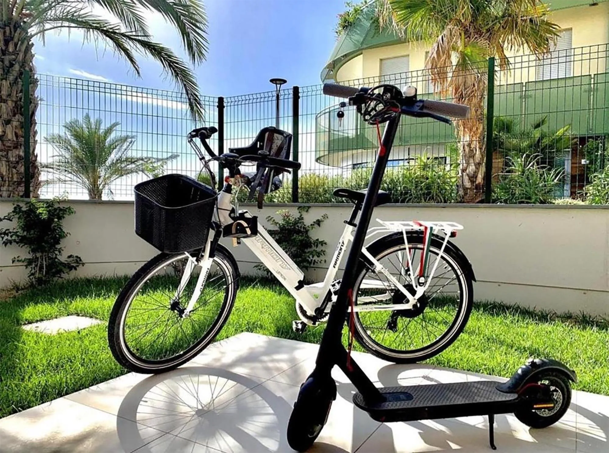 Cycling in Gli Scogli Luxury Residence Hotel