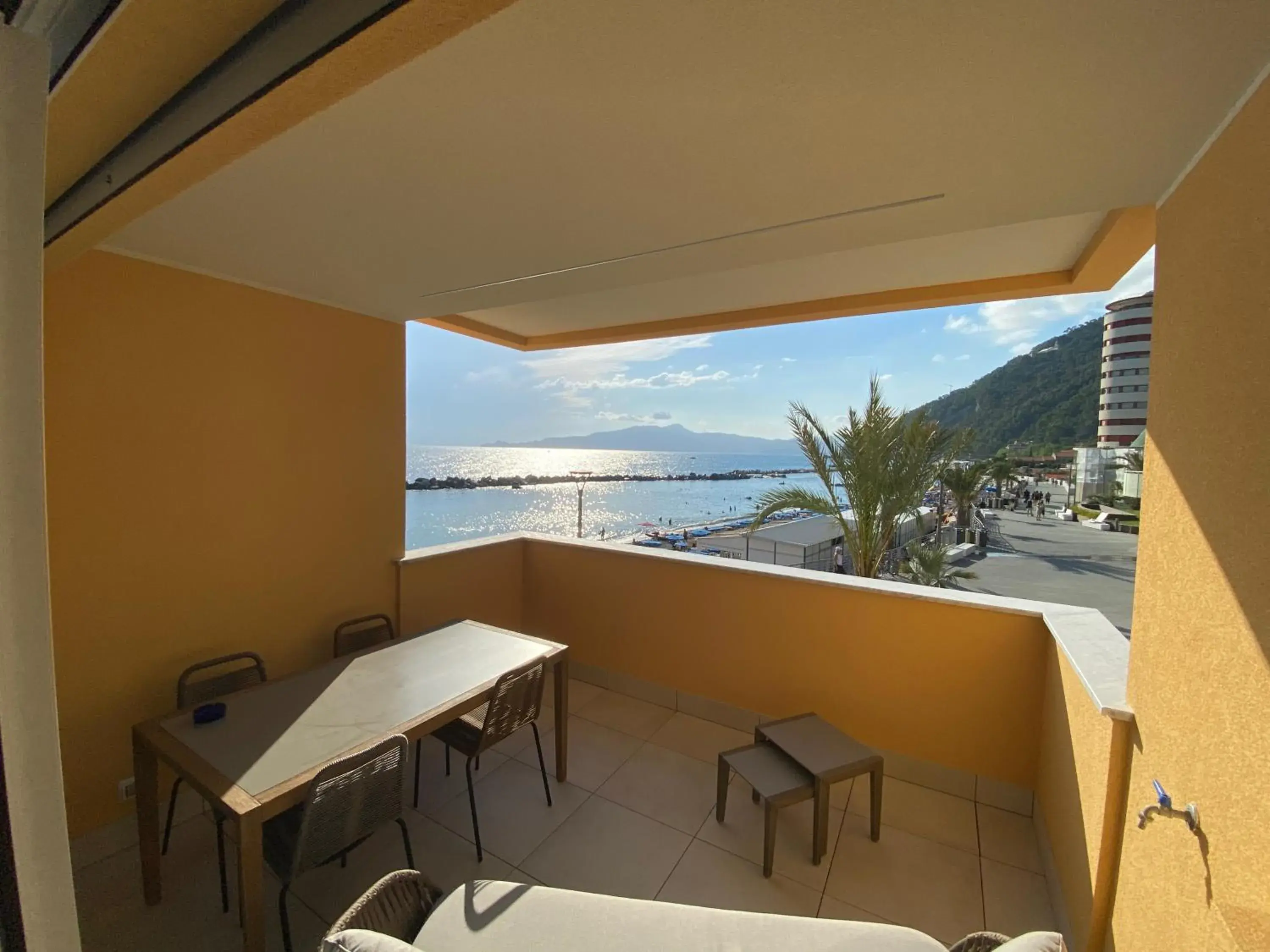 Apartment with Sea View in Gli Scogli Luxury Residence Hotel Apartment with Sea View in Gli Scogli Luxury Residence Hotel