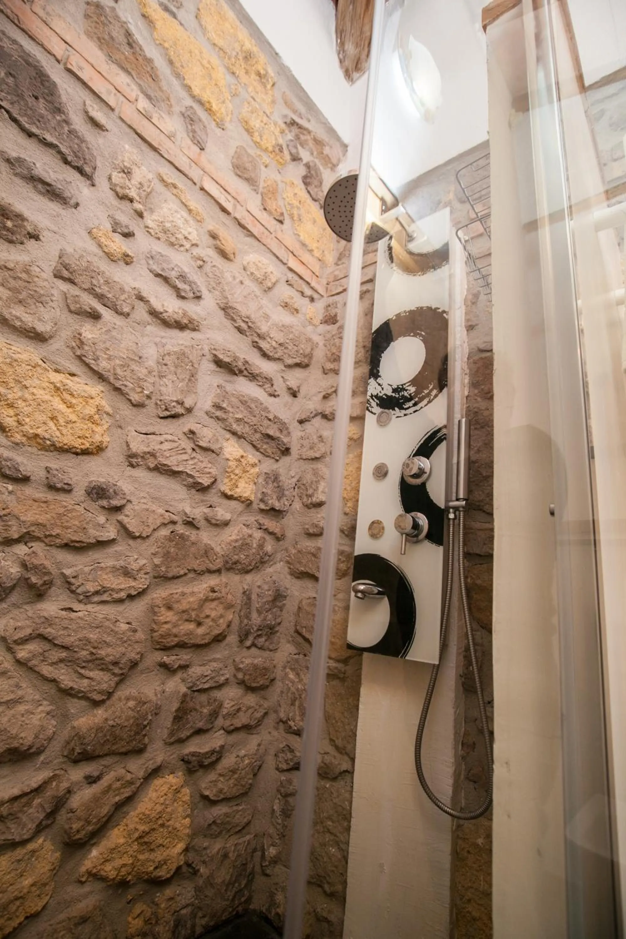 Shower in Locanda Villa Naumanni